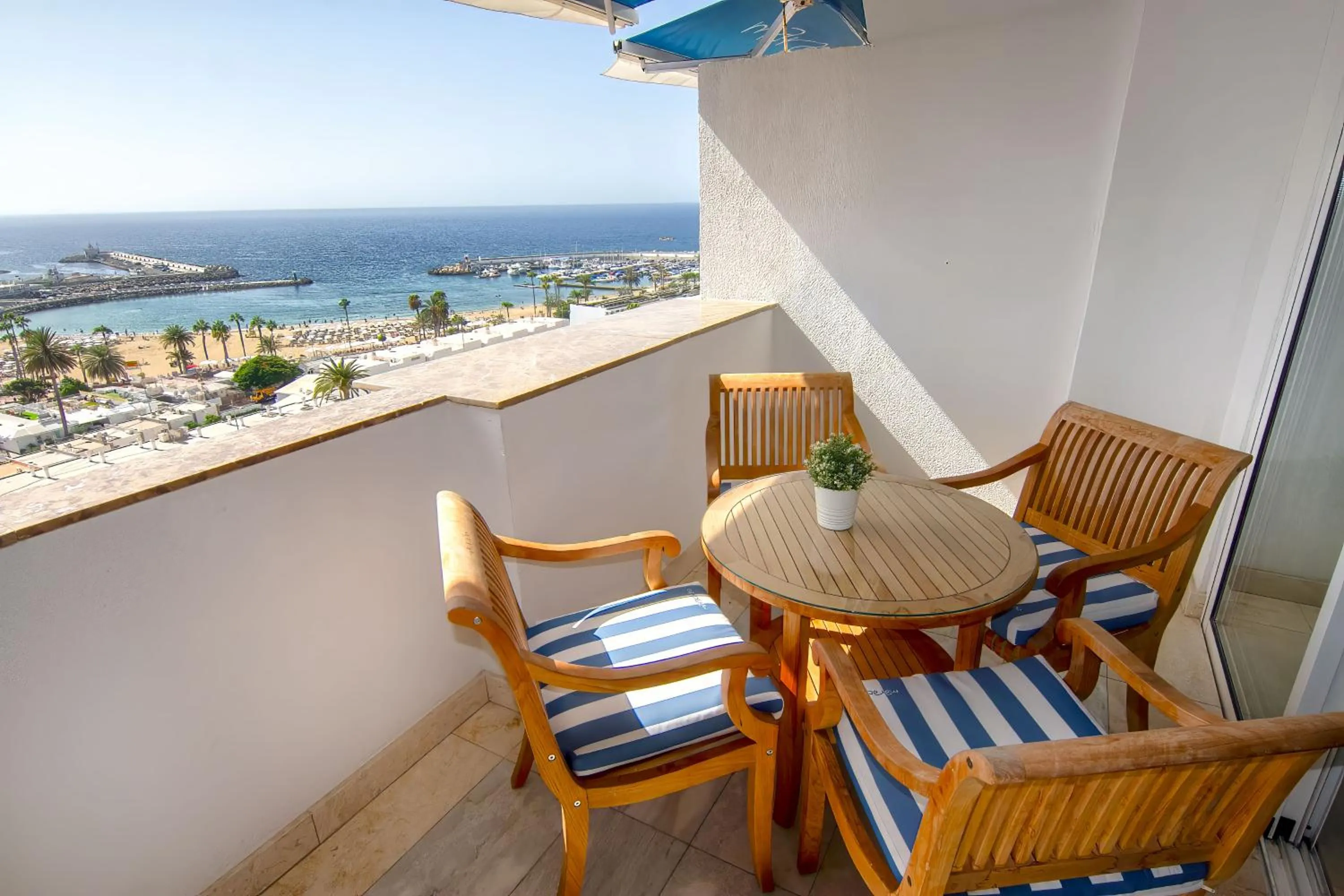 Day in Aparthotel Maracaibo