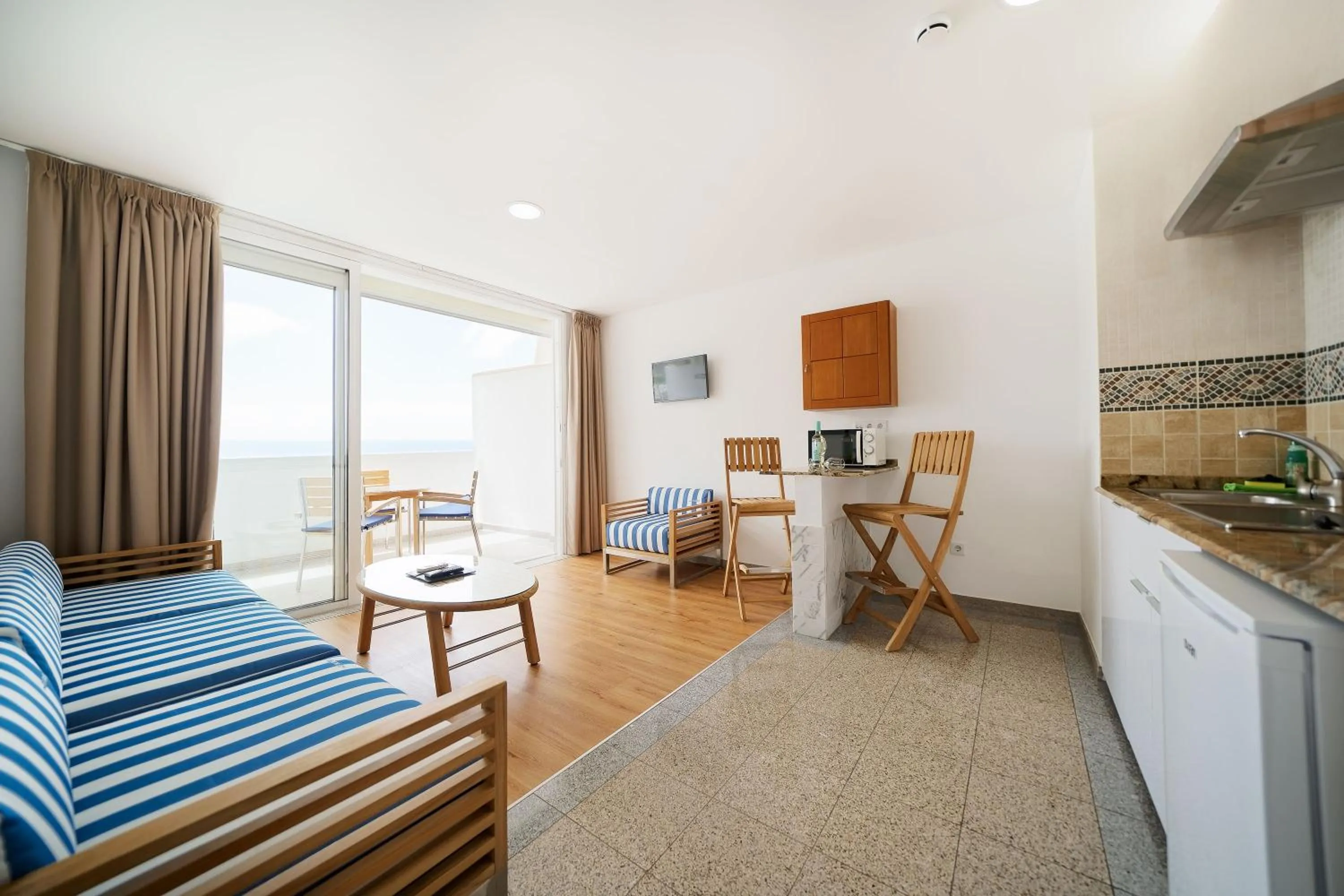 Kitchen or kitchenette in Aparthotel Maracaibo