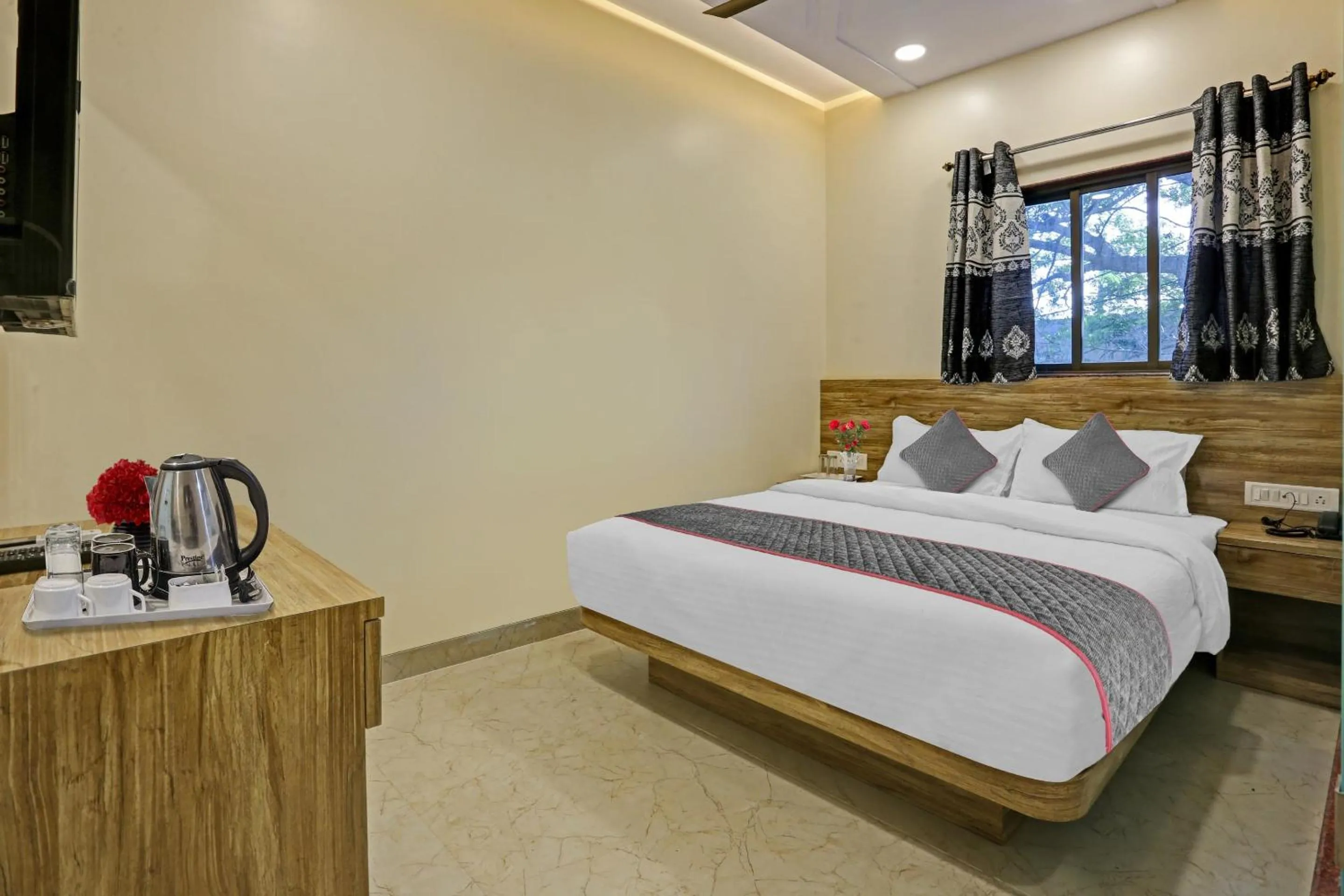 Bedroom, Bed in Hotel O Kiwi International