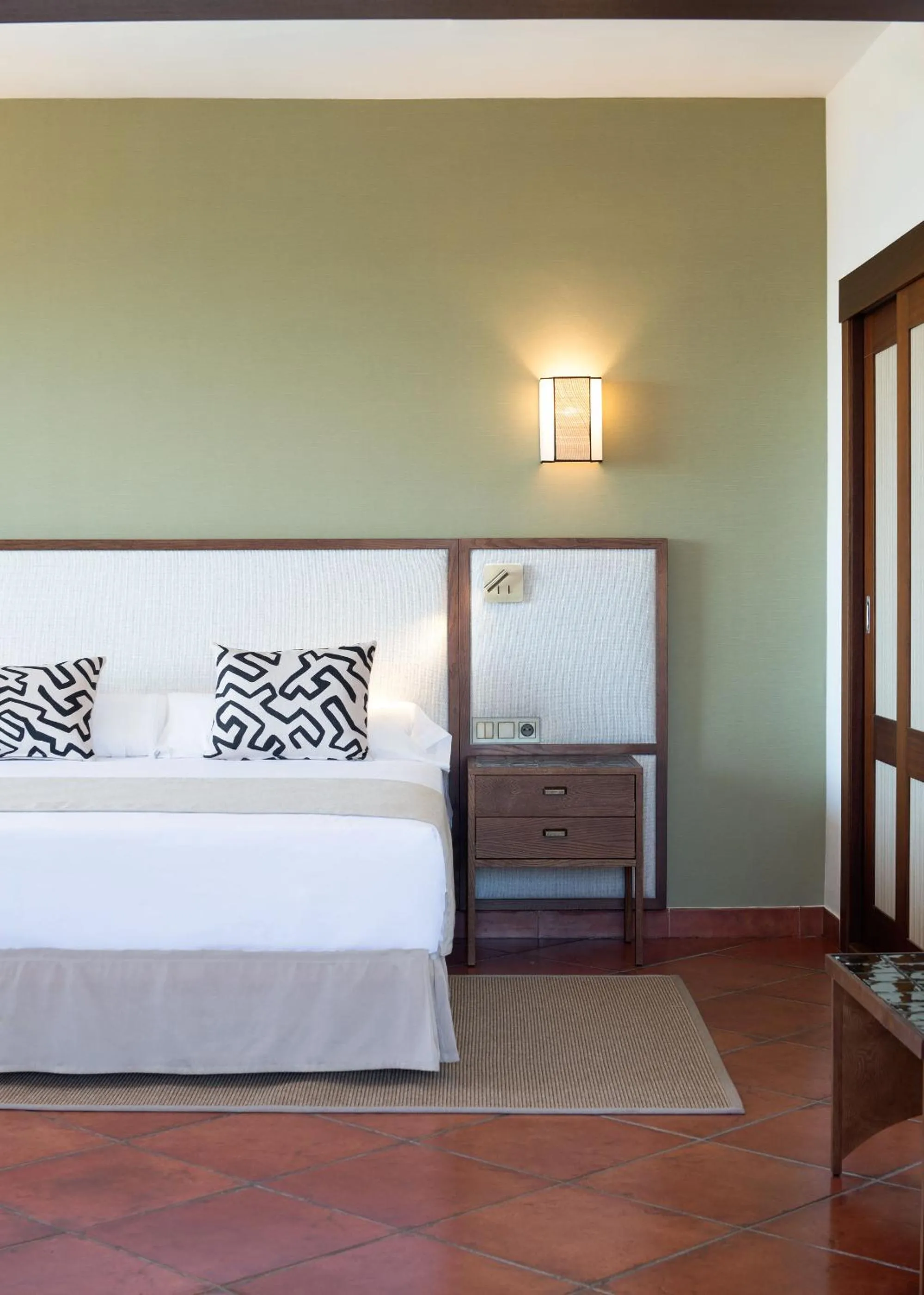 Bed in Puerto Antilla Grand Hotel