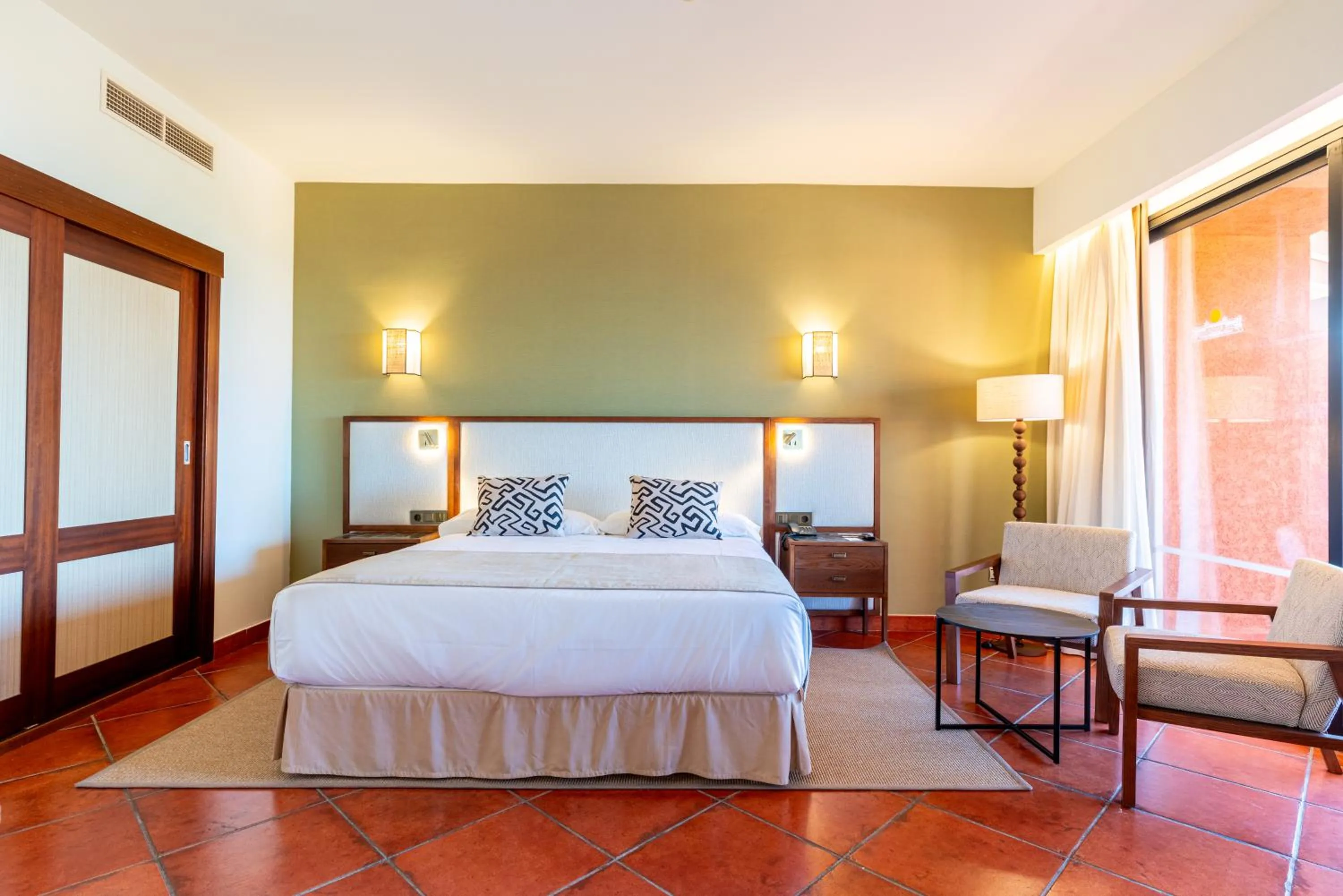 Other, Bed in Puerto Antilla Grand Hotel