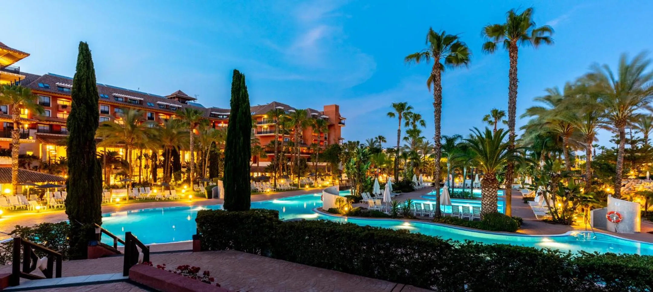 Swimming pool in Puerto Antilla Grand Hotel