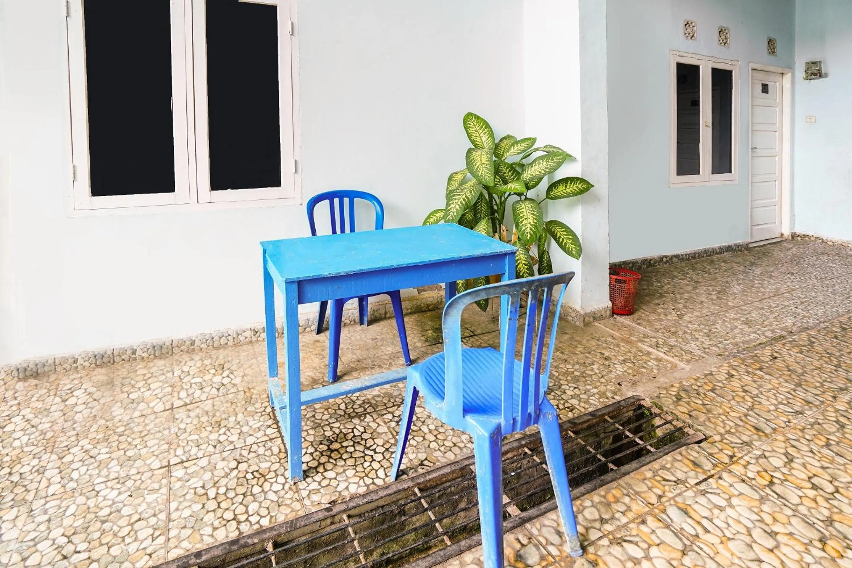 Lobby or reception in OYO Life 92046 Garuda Residence