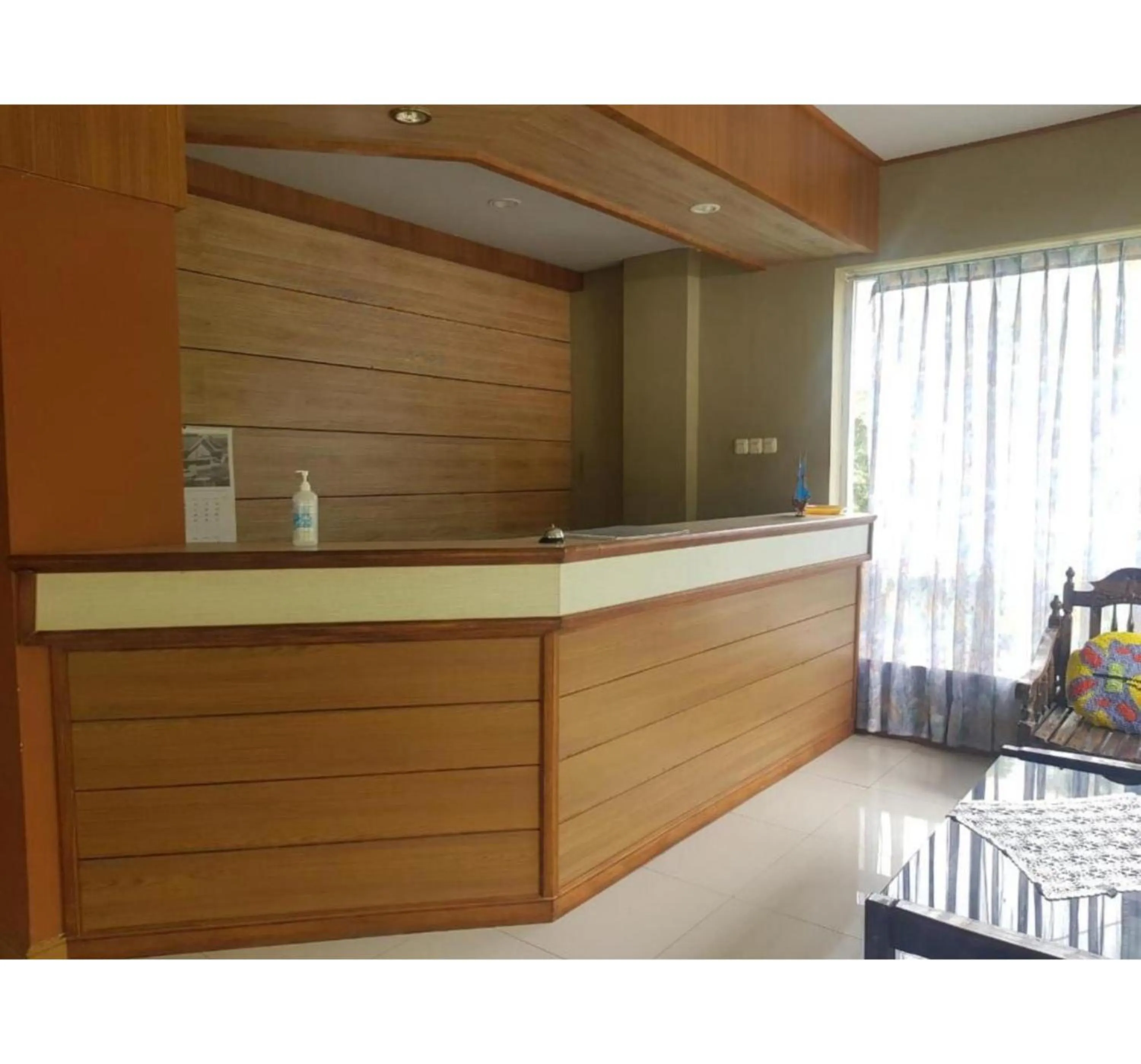 Lobby or reception in Hotel O Subur