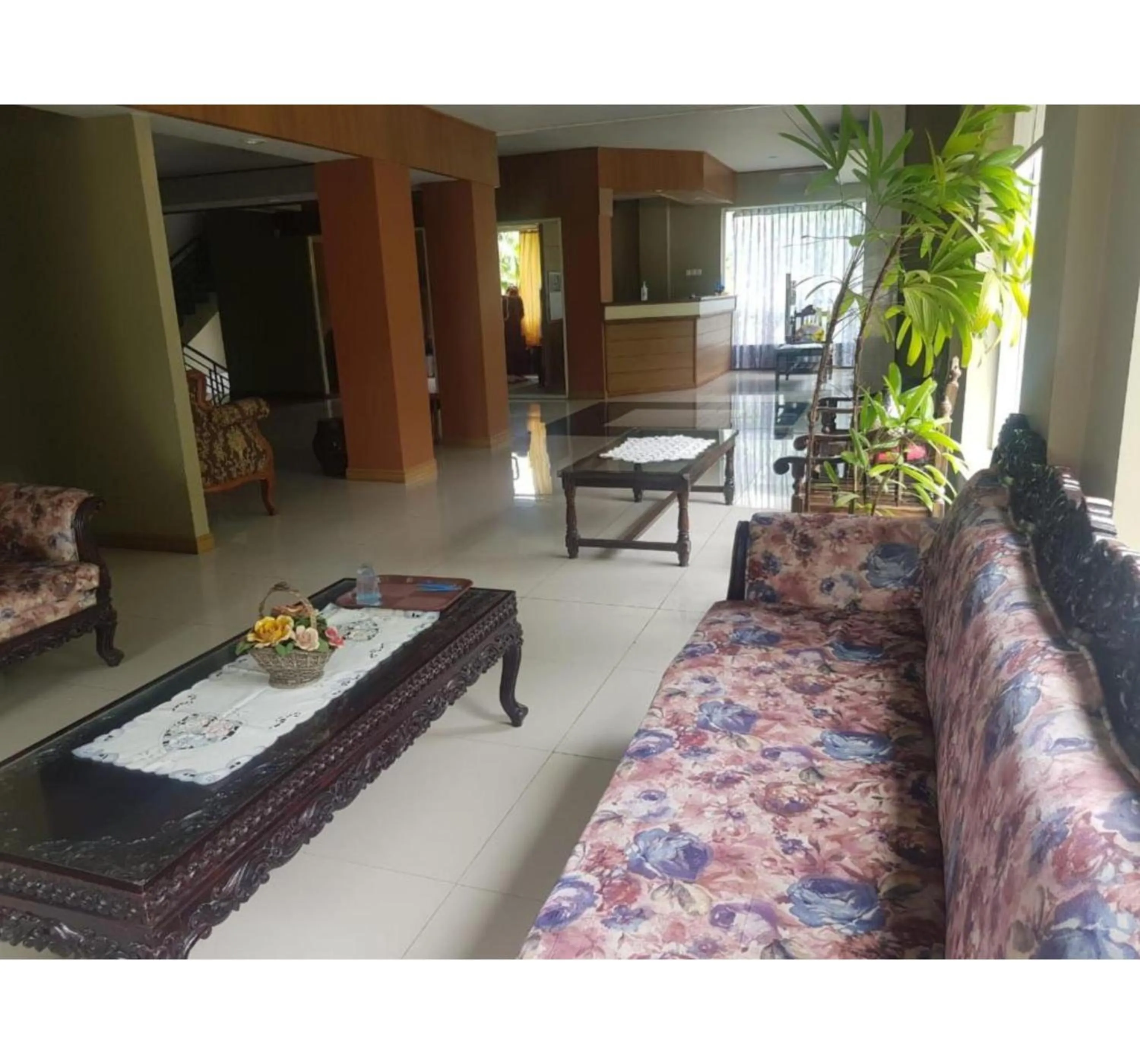 Lobby or reception in Hotel O Subur