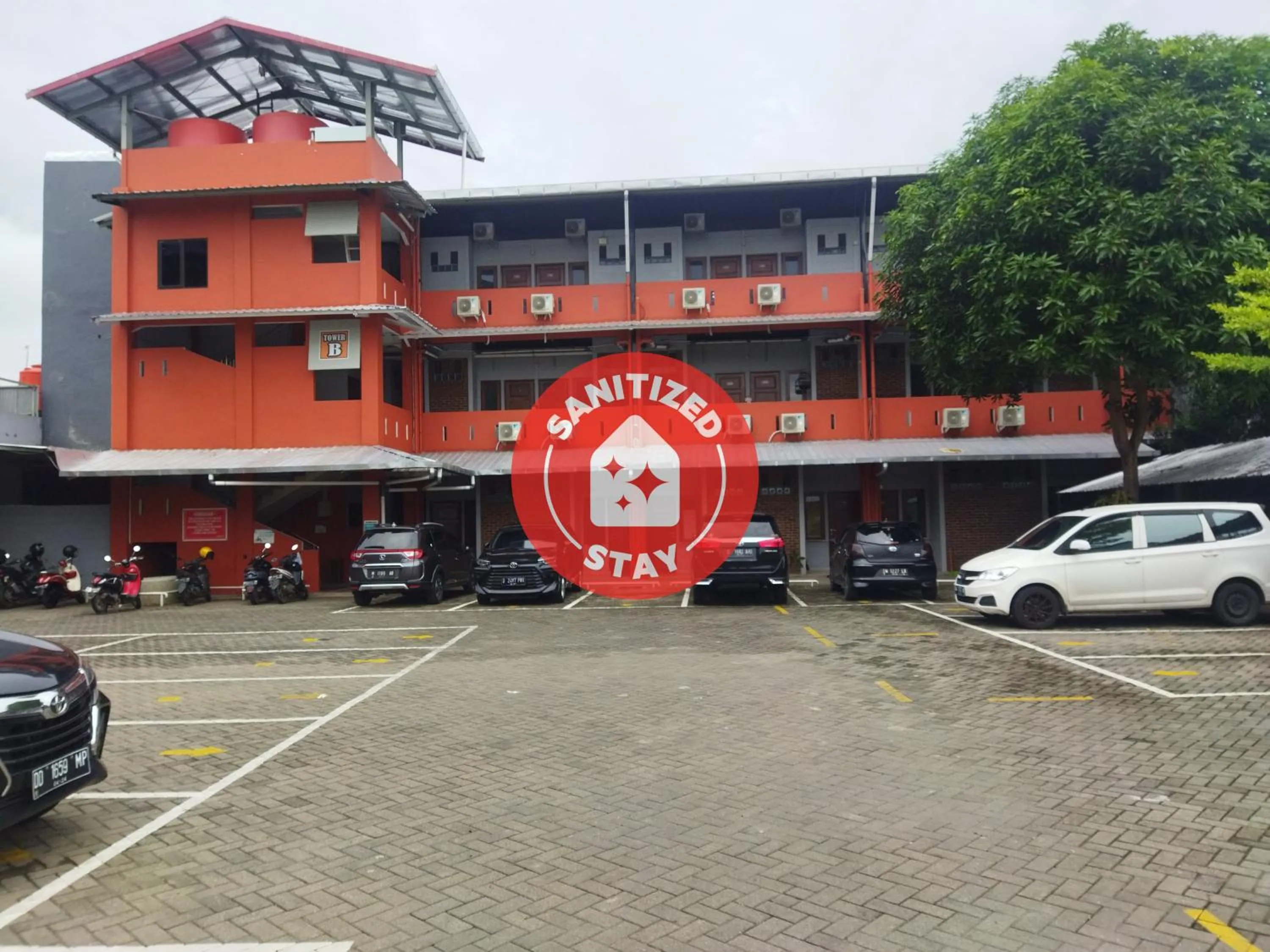 Hotel O Kost Orange Syariah