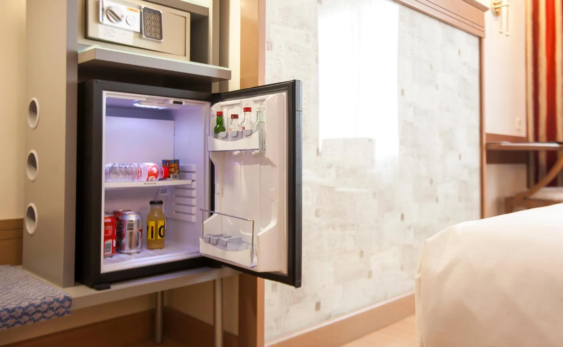 Decorative detail, Bed in Hotel Albret