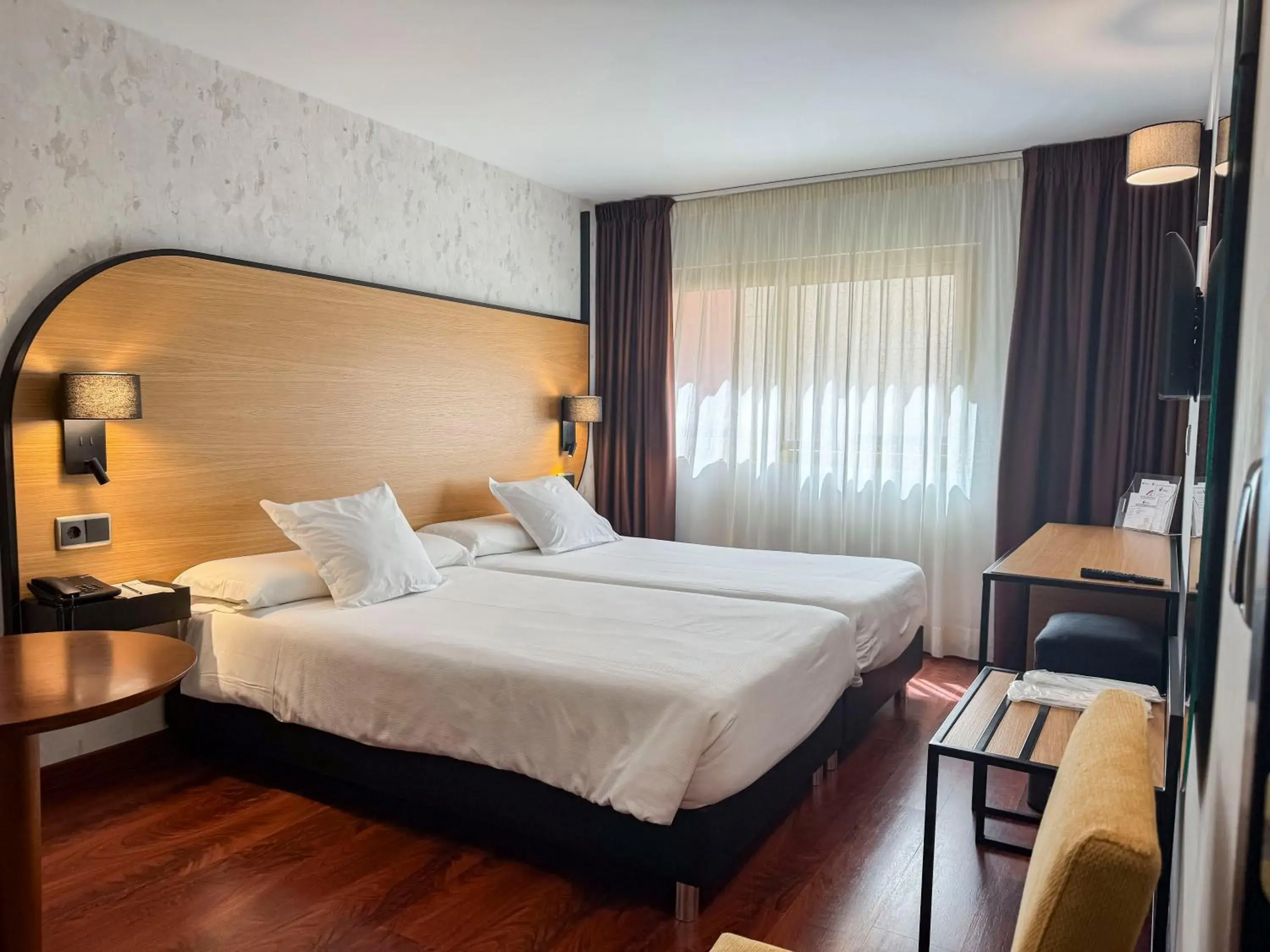 Junior Suite with free access to Solarium in Nuevo Torreluz Junior Suite with free access to Solarium in Nuevo Torreluz