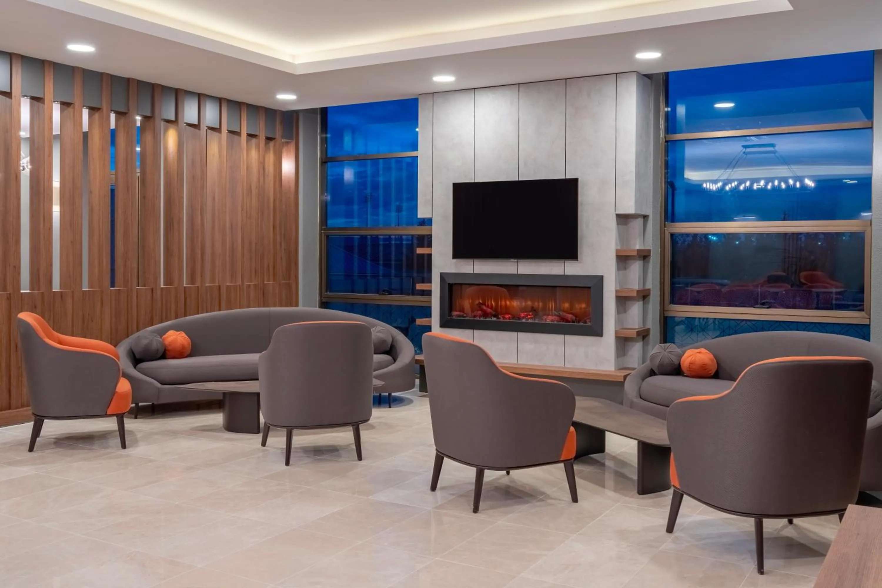 Communal lounge/ TV room in Wyndham Afyonkarahisar Thermal&Spa
