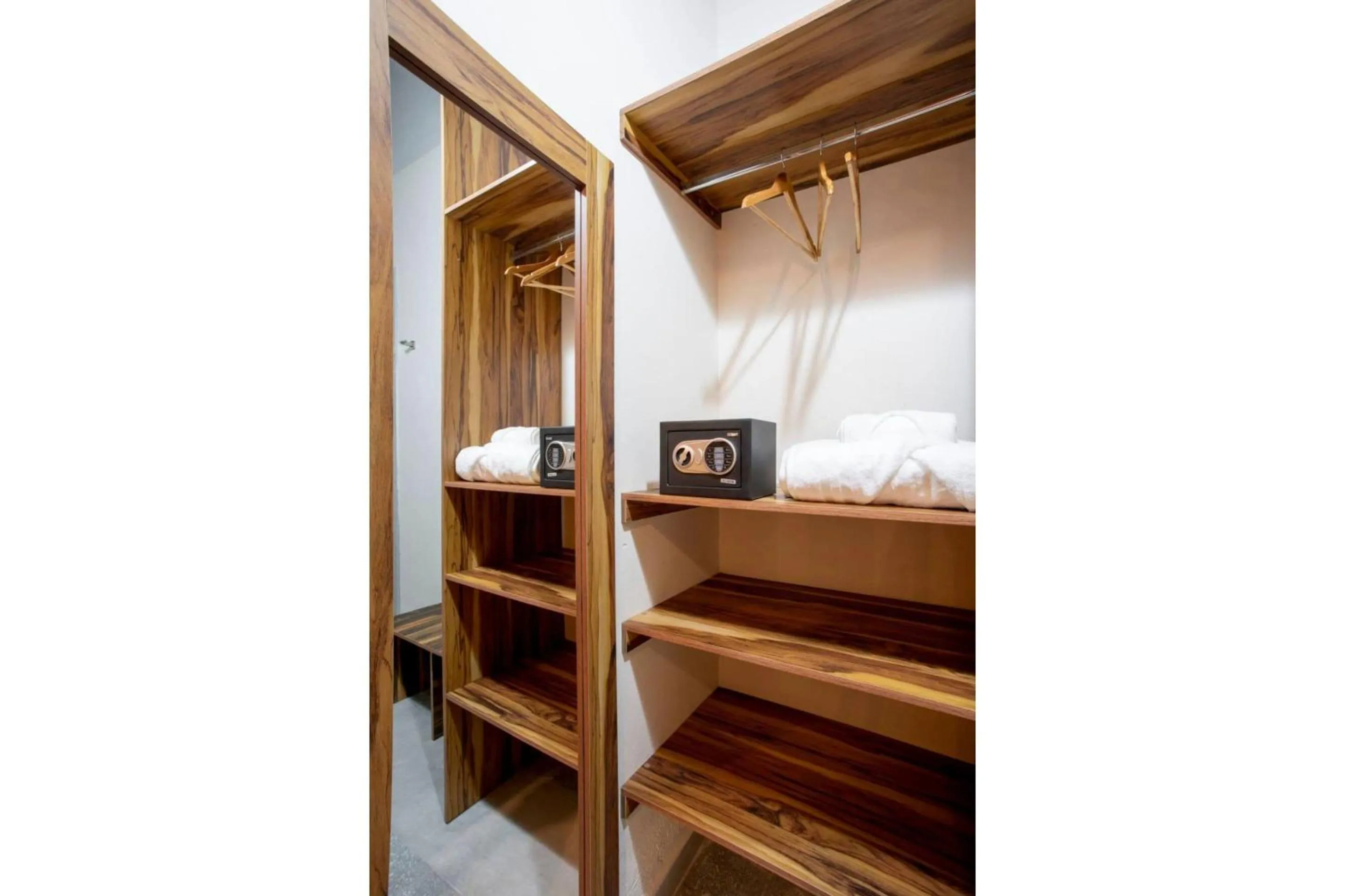 Bedroom, Bed in Capital O Mansión Del Tequila