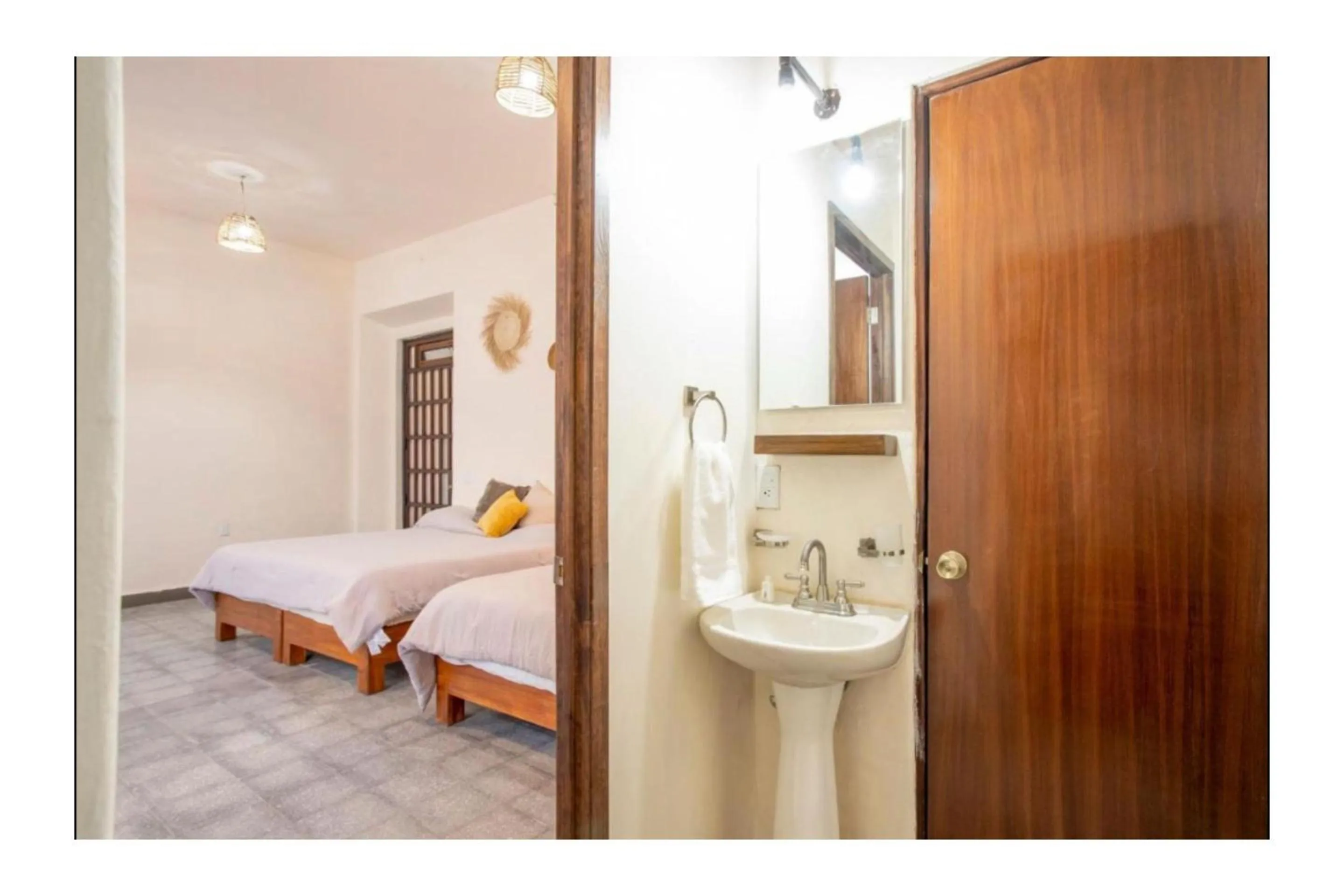 Superior Double Room with Two Double Beds in Capital O Mansión Del Tequila