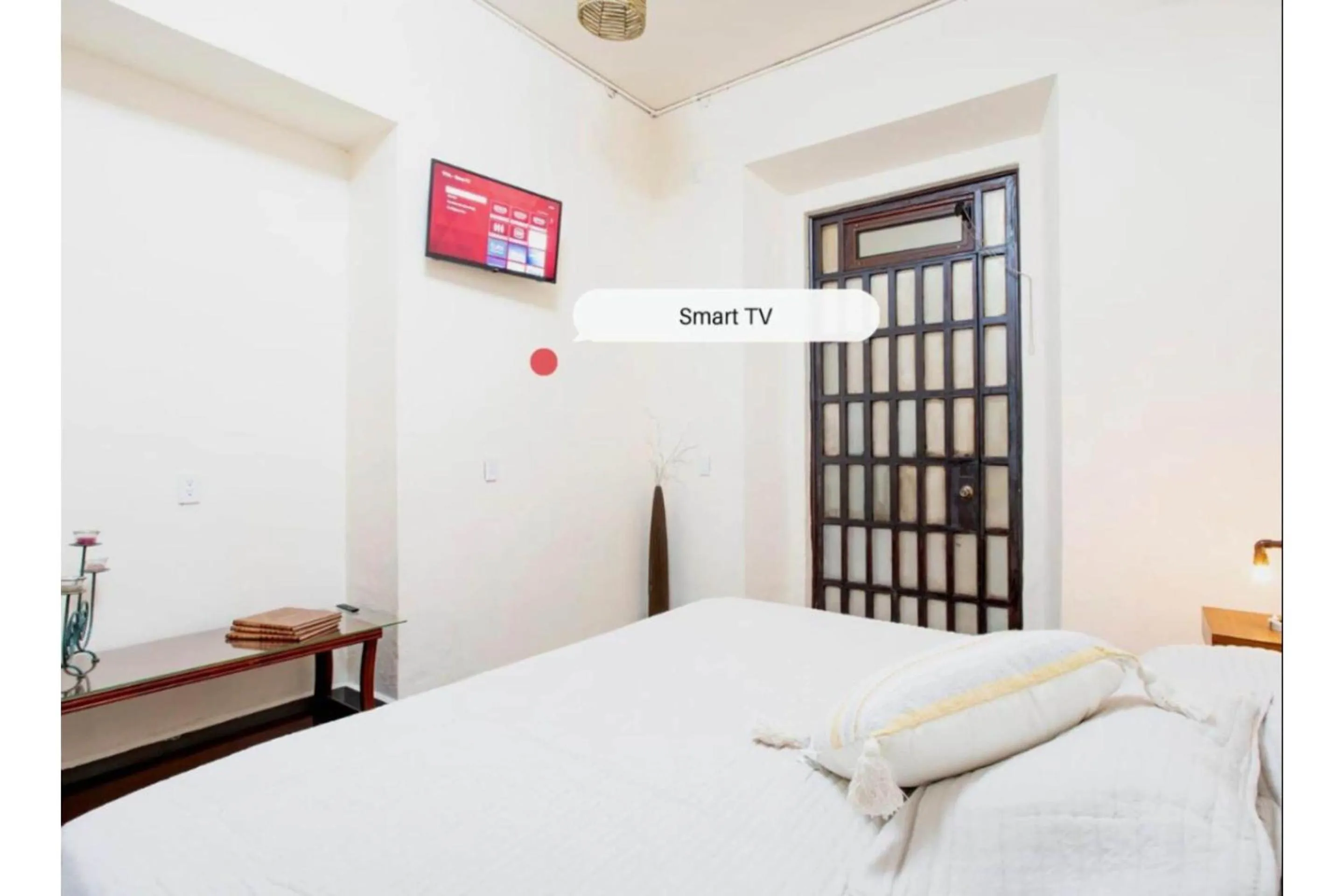 Bedroom, Bed in Capital O Mansión Del Tequila