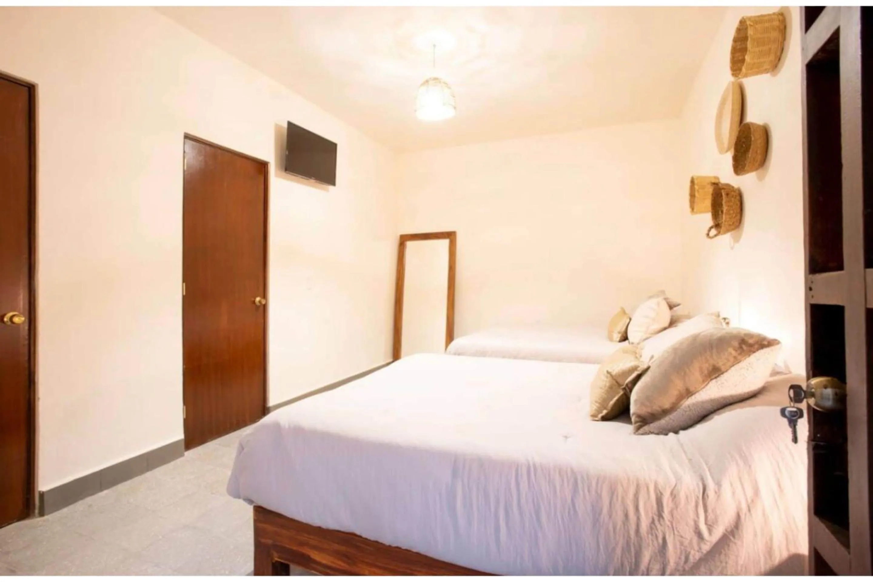 Bedroom, Bed in Capital O Mansión Del Tequila