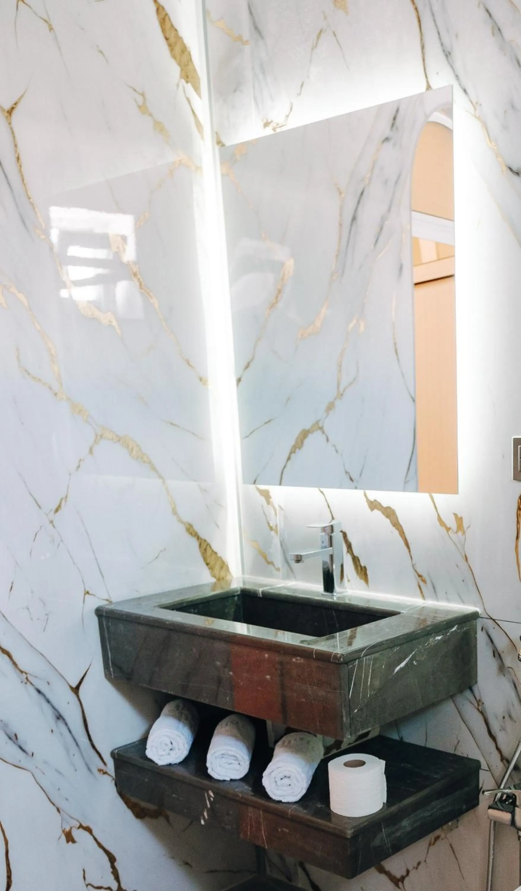 Bathroom in Old City Ganja