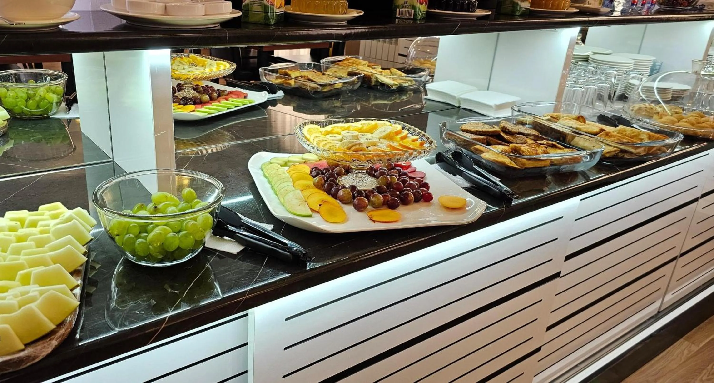 Restaurant/places to eat in Old City Ganja