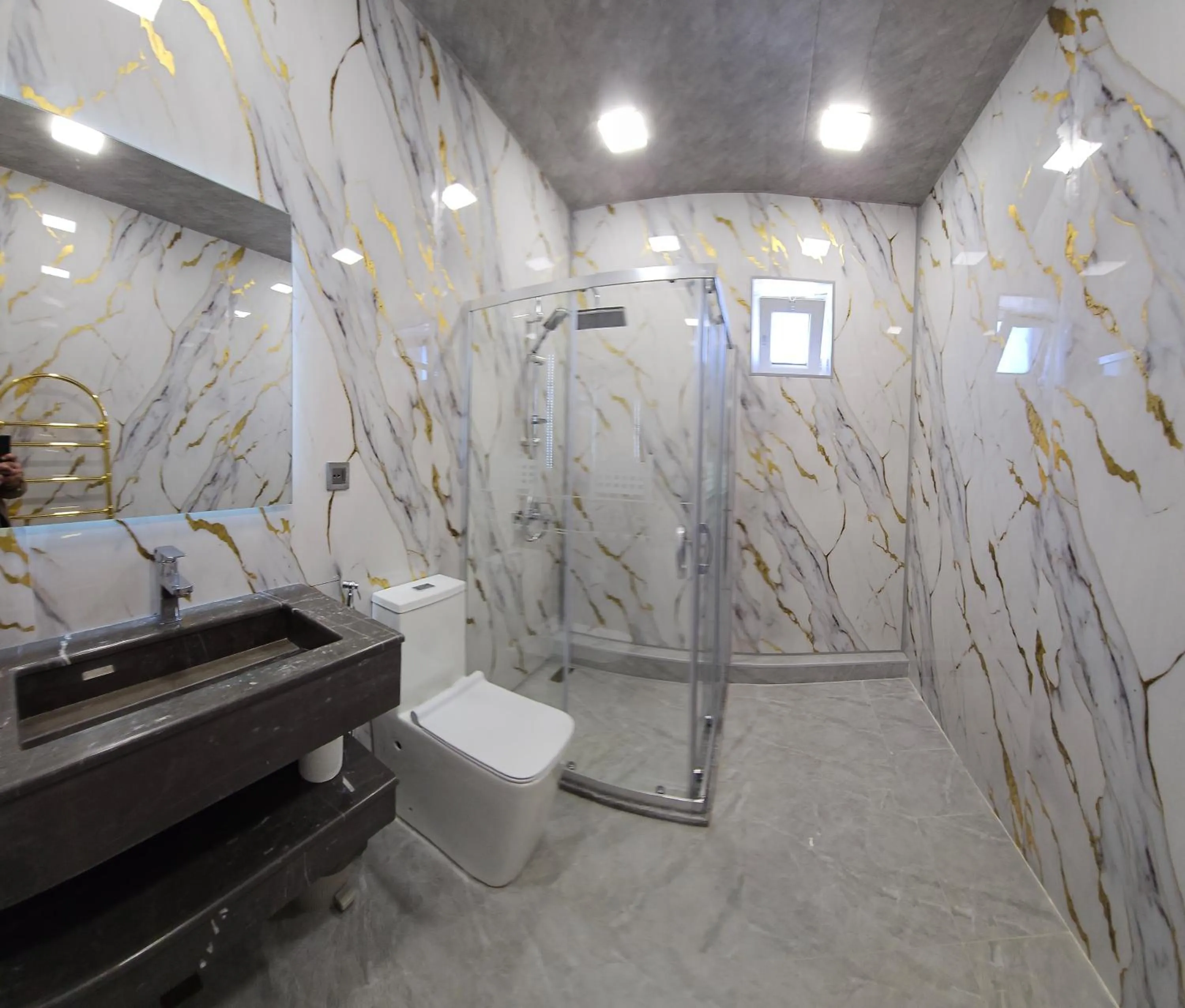 Shower in Old City Ganja