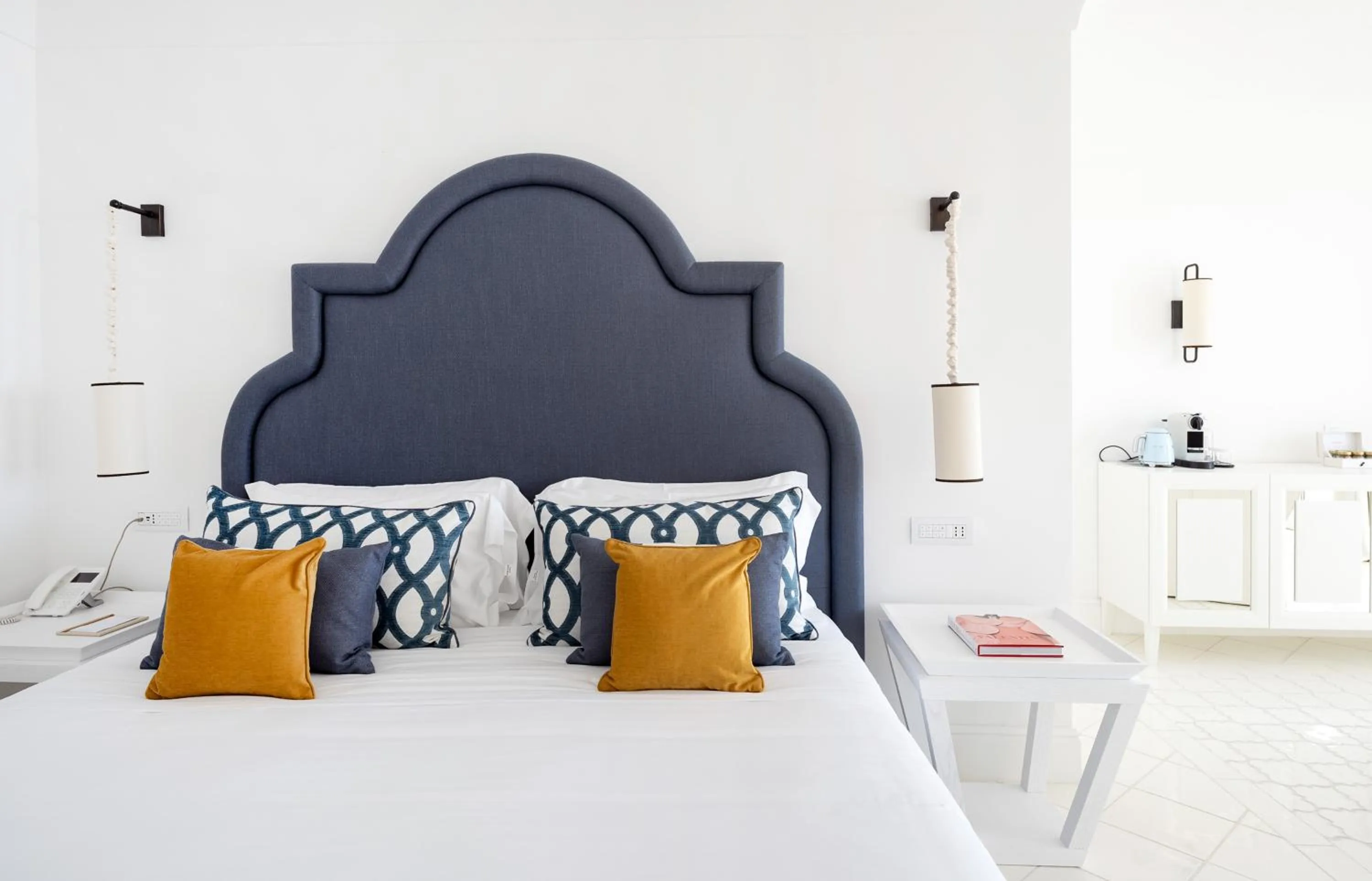 Bedroom, Bed in Furore Grand Hotel