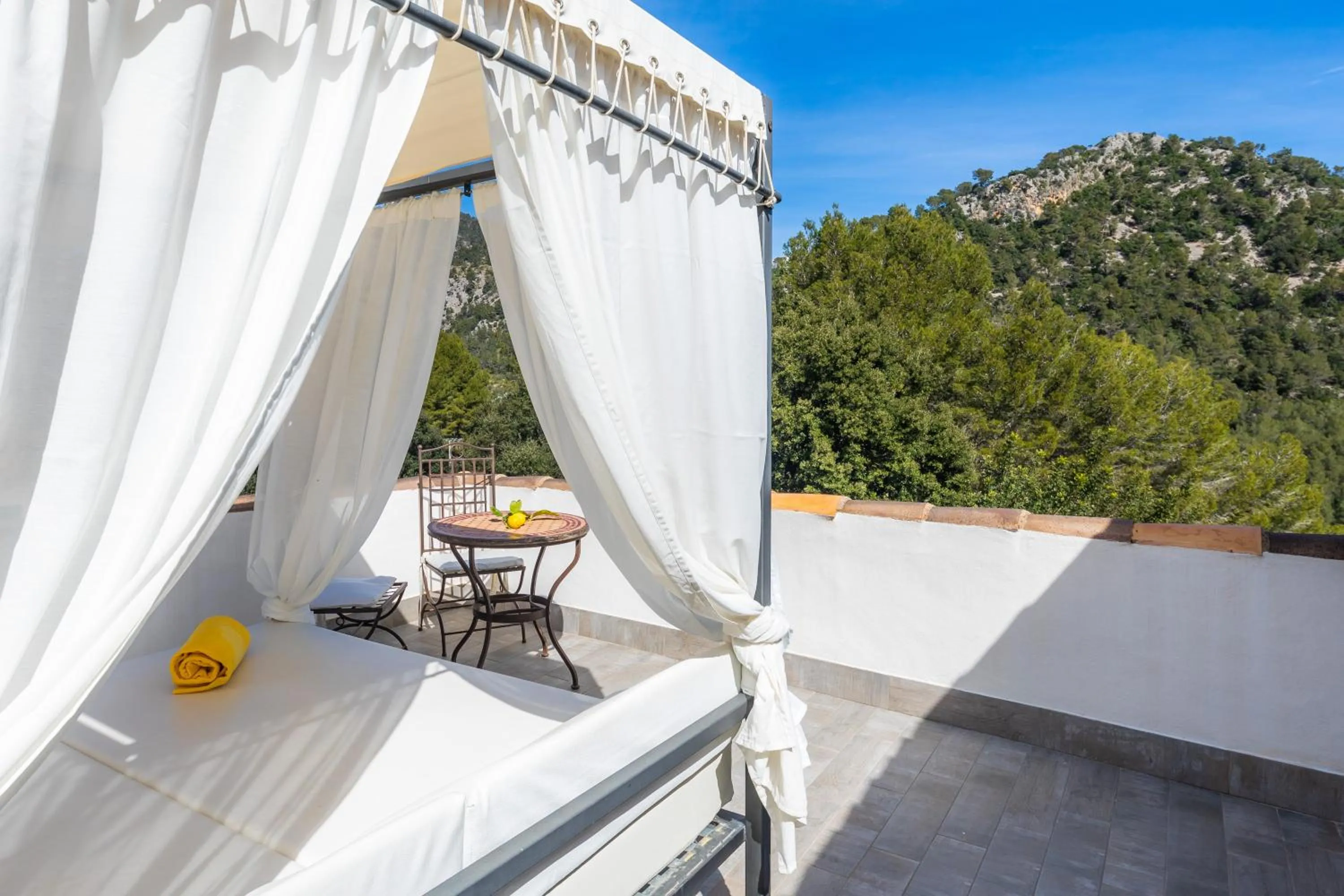 Mountain view in Finca Albellons