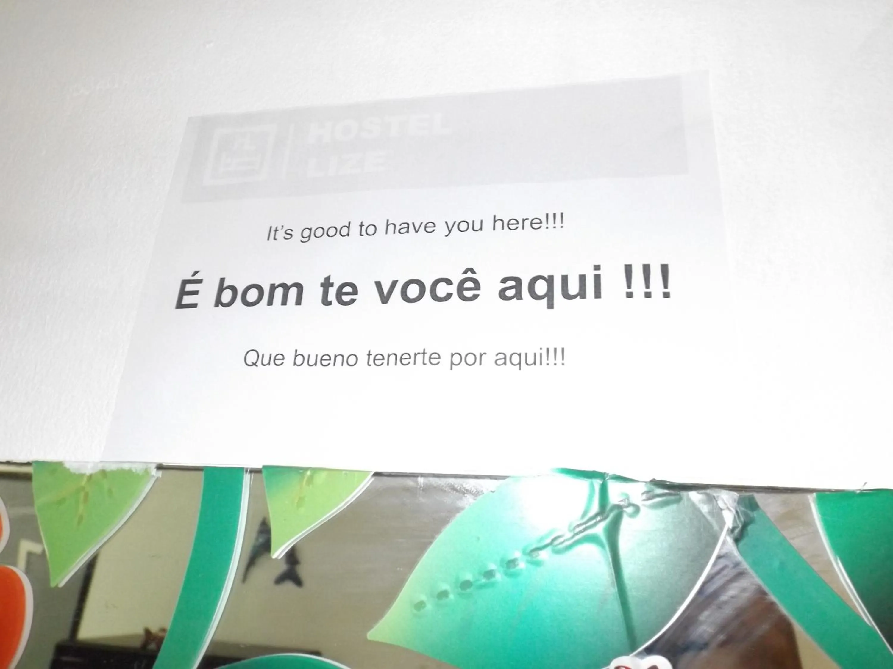 Communal lounge/ TV room in Hostel Lize