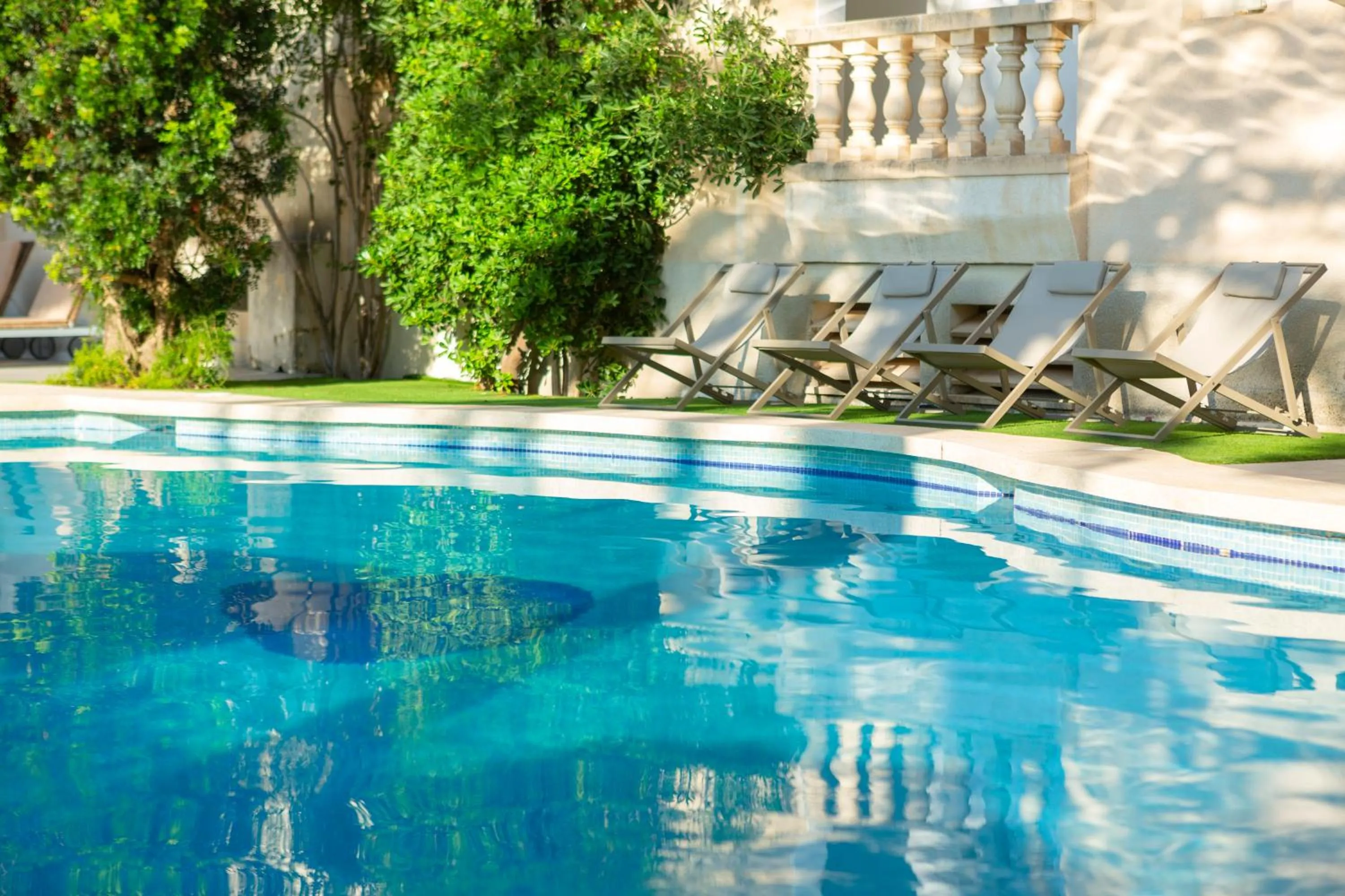 Swimming pool in Es Baulo Petit Hotel