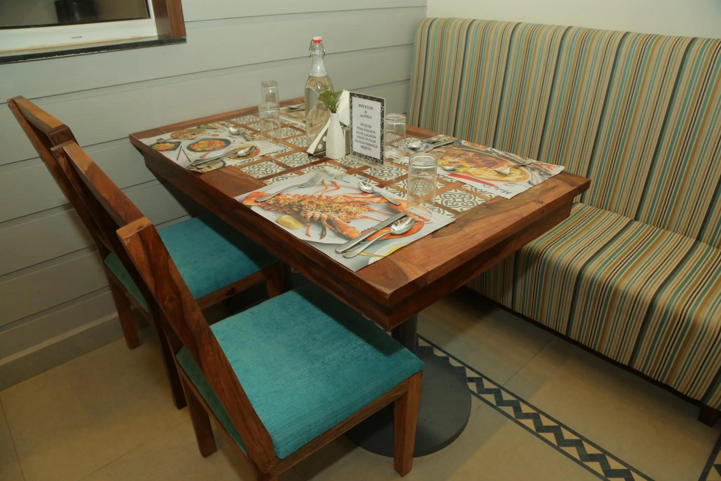 Restaurant/places to eat in Misty Ocean - A Bergamont Group of Hotel