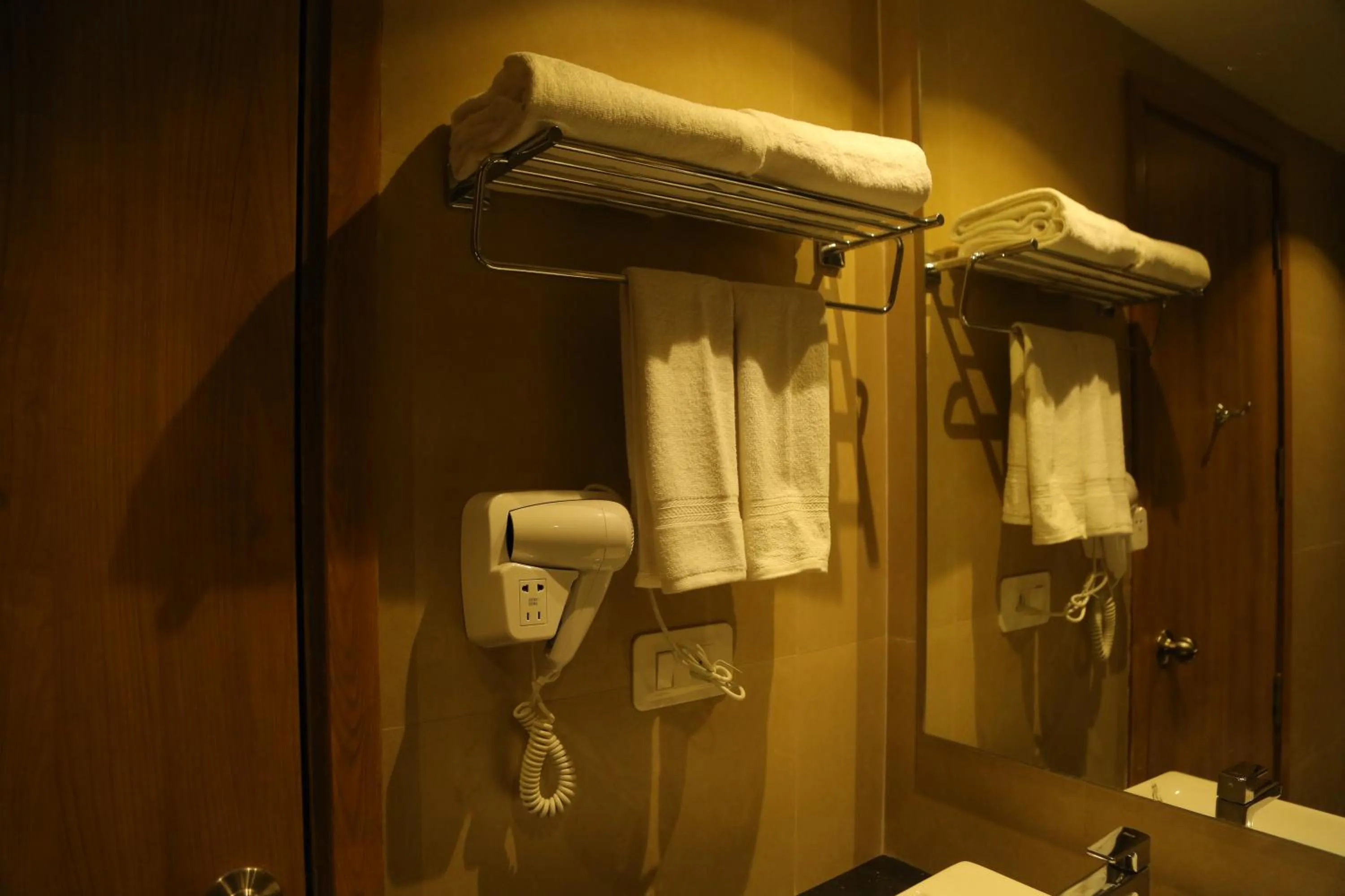 Bathroom in Misty Ocean - A Bergamont Group of Hotel