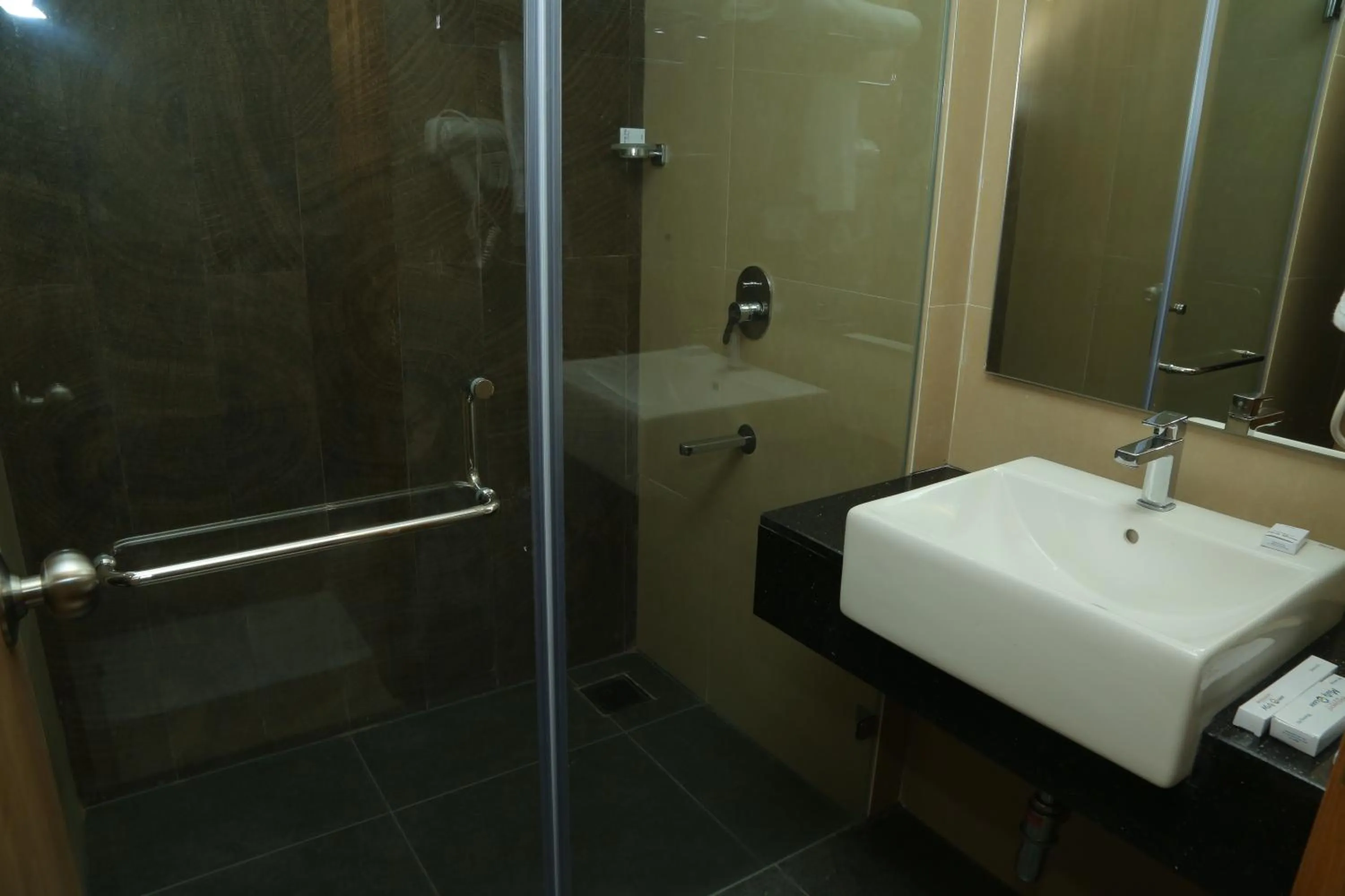 Bathroom in Misty Ocean - A Bergamont Group of Hotel