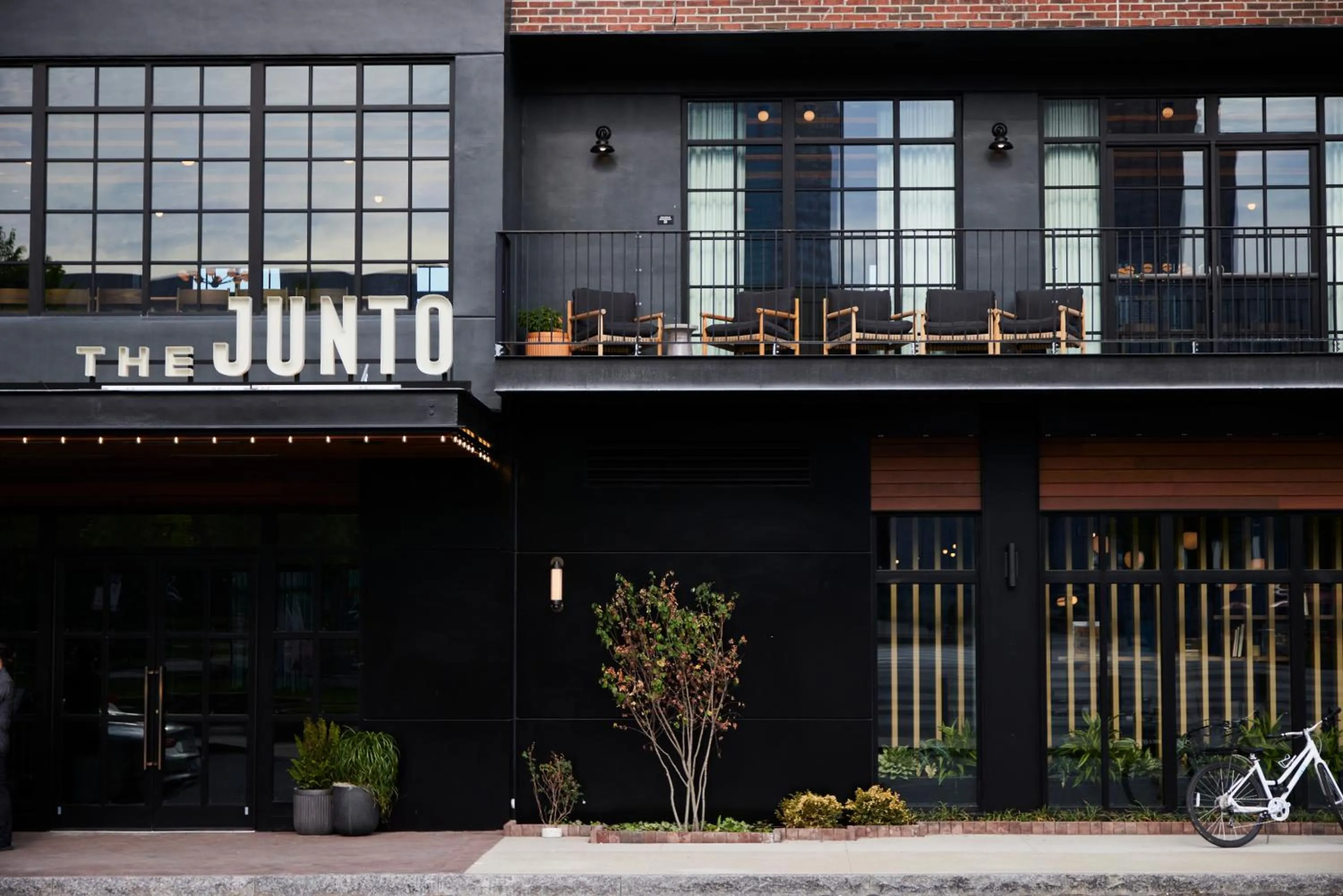 Facade/entrance in The Junto Hotel