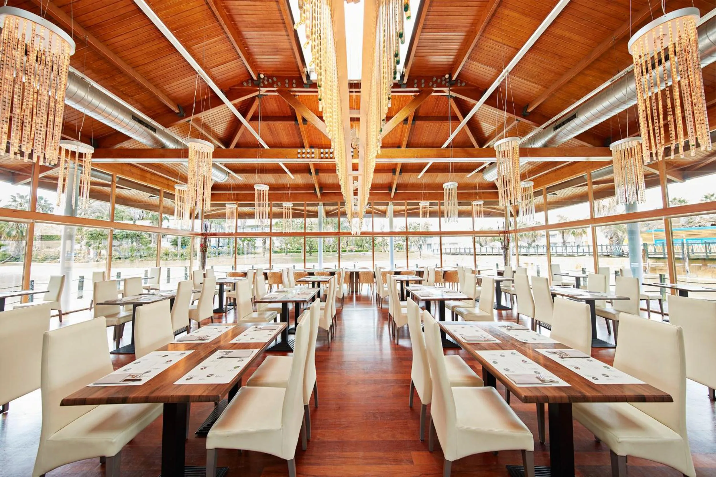 Restaurant/places to eat in PortAventura Hotel Caribe - Includes unlimited access to PortAventura Park & 1 access to Ferrari Land