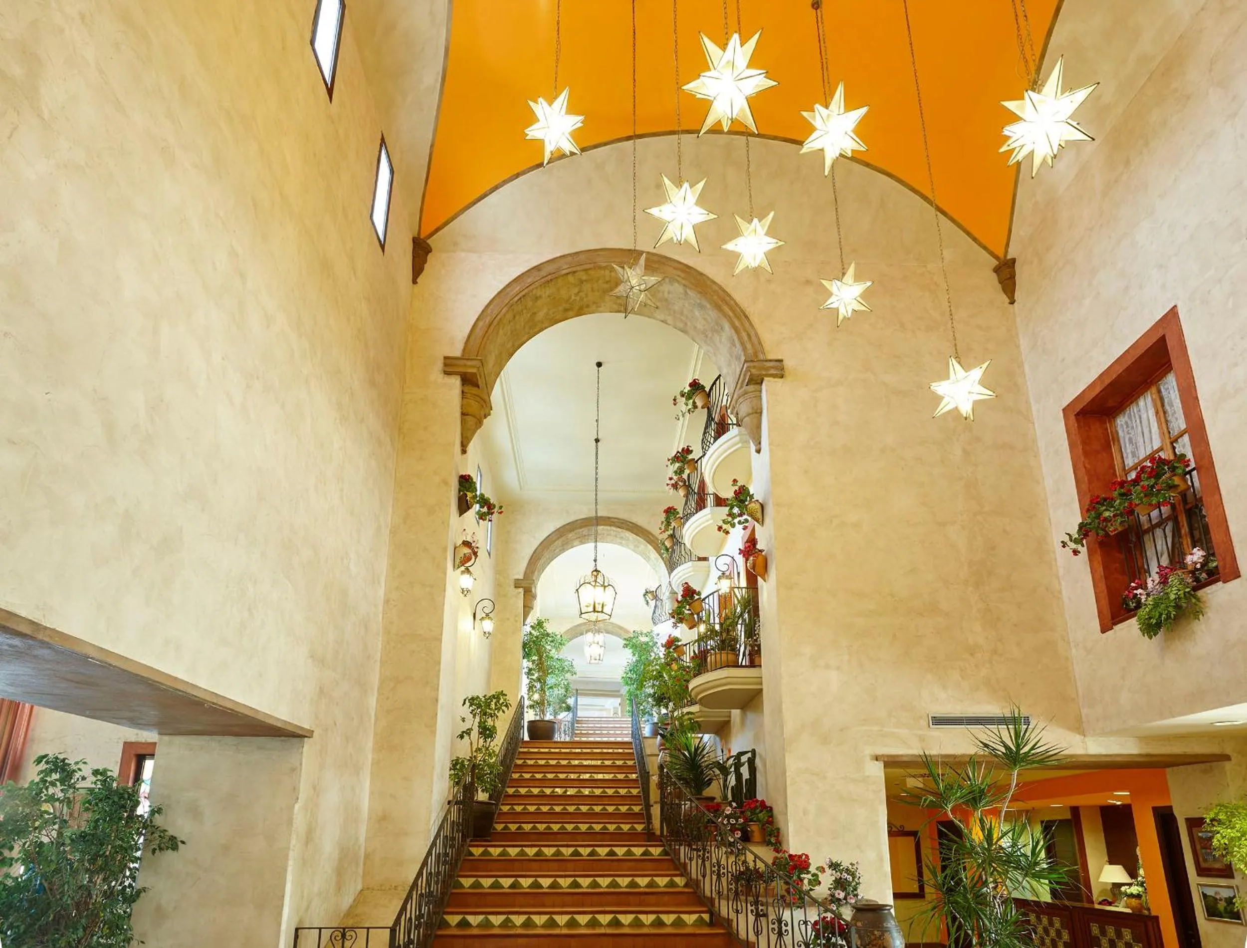 Lobby or reception in PortAventura Hotel El Paso - Includes unlimited access to PortAventura Park & 1 access to Ferrari Land