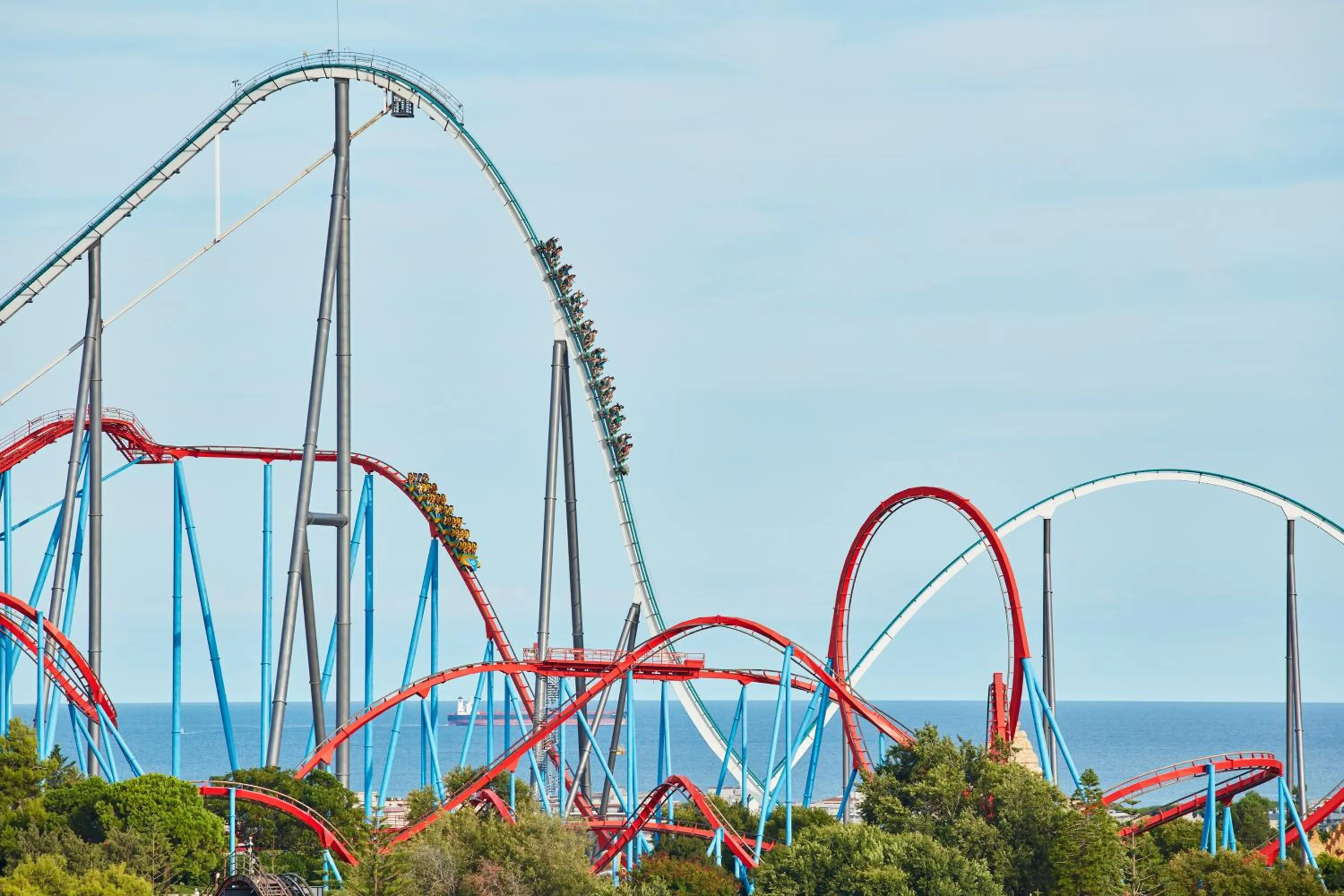 Entertainment in PortAventura Hotel El Paso - Includes unlimited access to PortAventura Park & 1 access to Ferrari Land