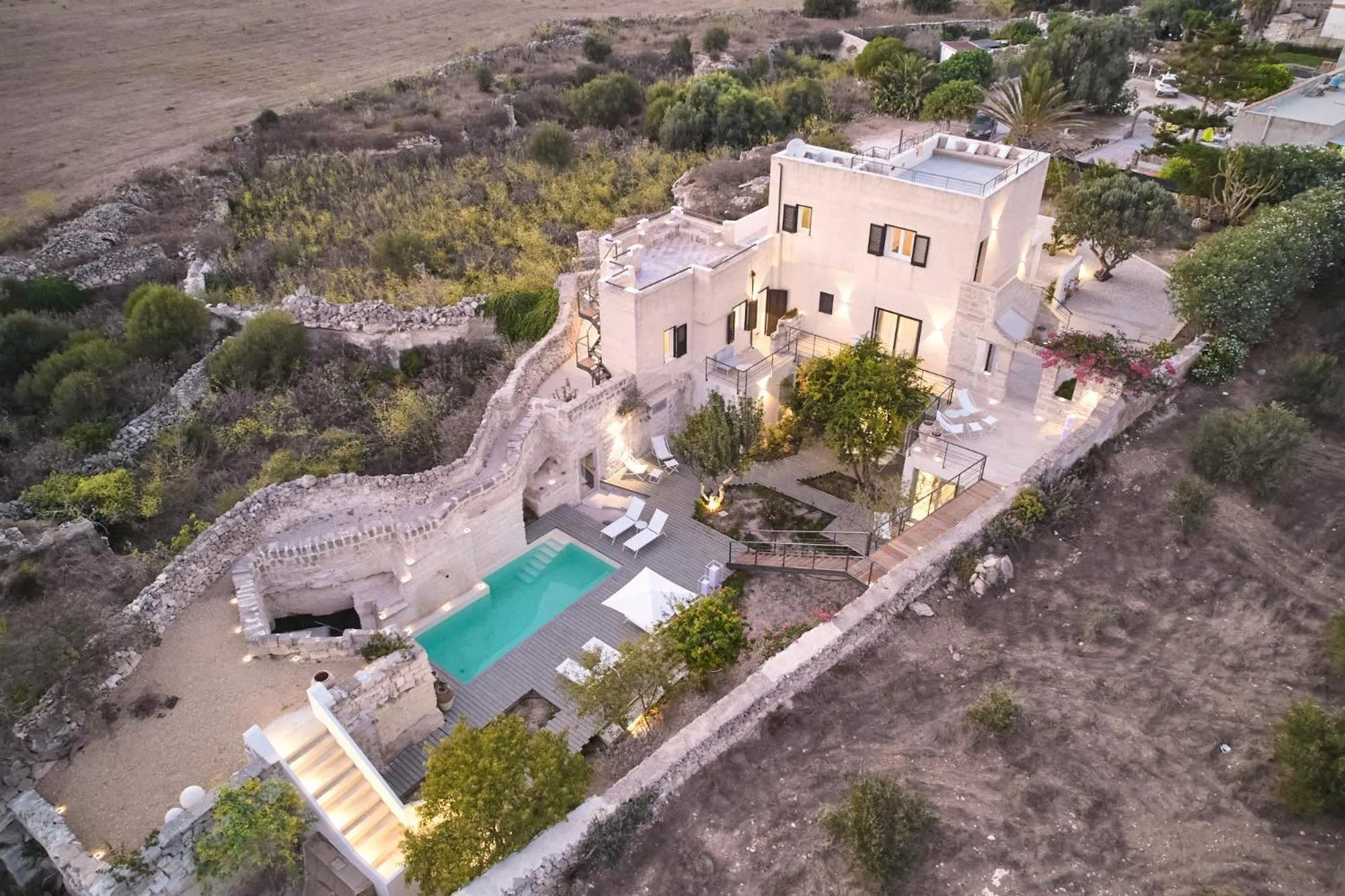 Property building in Villa Rocce Bianche