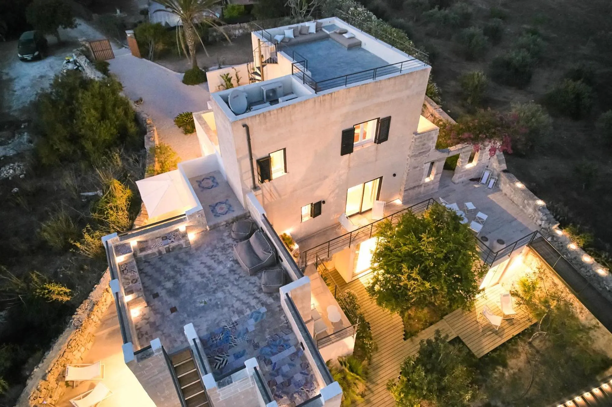 Property building in Villa Rocce Bianche