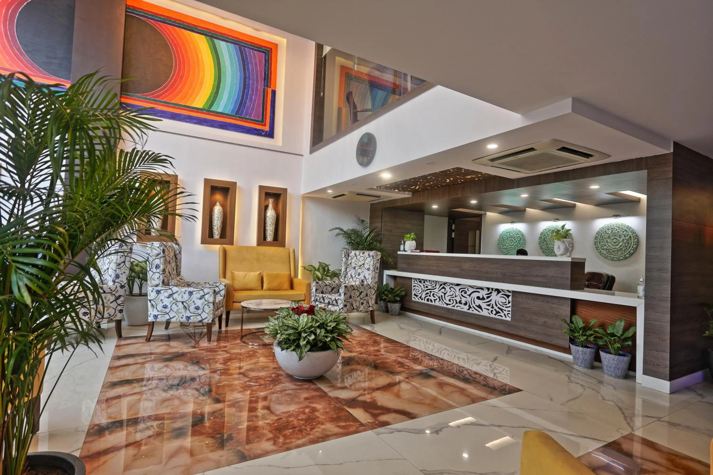 Lobby or reception in Hotel Cardinal Oxmo Delhi Airport