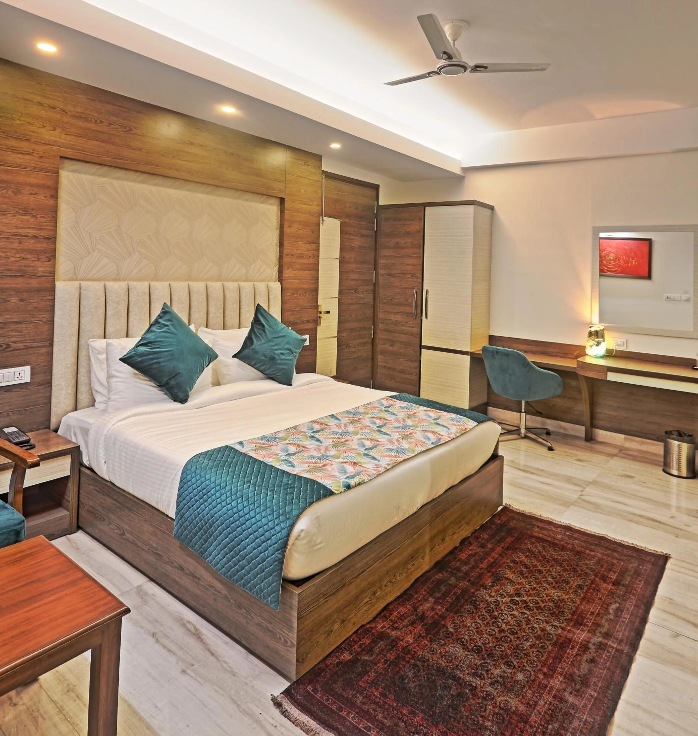 wardrobe in Hotel Cardinal Oxmo Delhi Airport