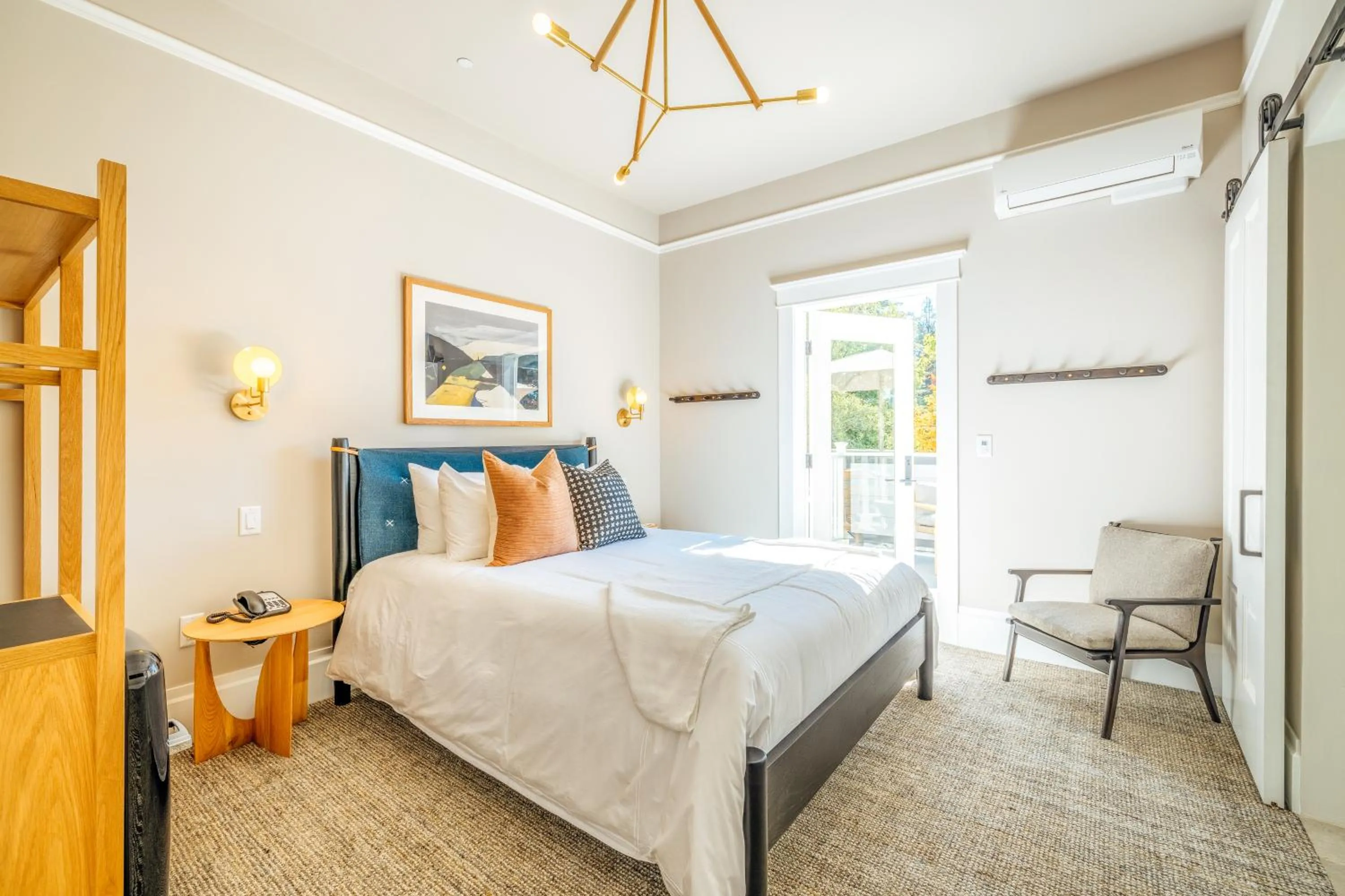 Bedroom, Bed in The Ruse