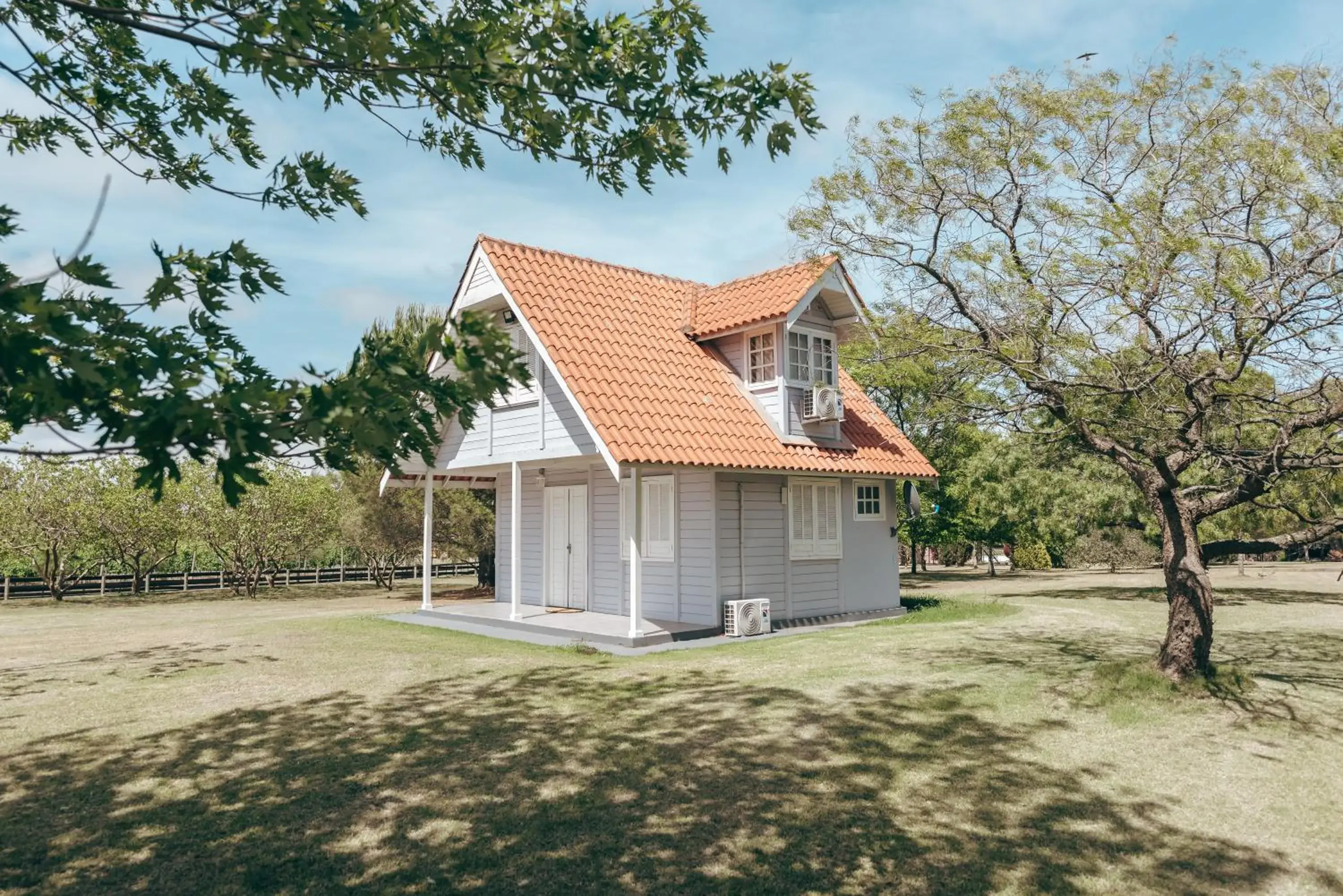 Family Room with Bathroom - single occupancy in Finca del Sacramento Family Room with Bathroom - single occupancy in Finca del Sacramento