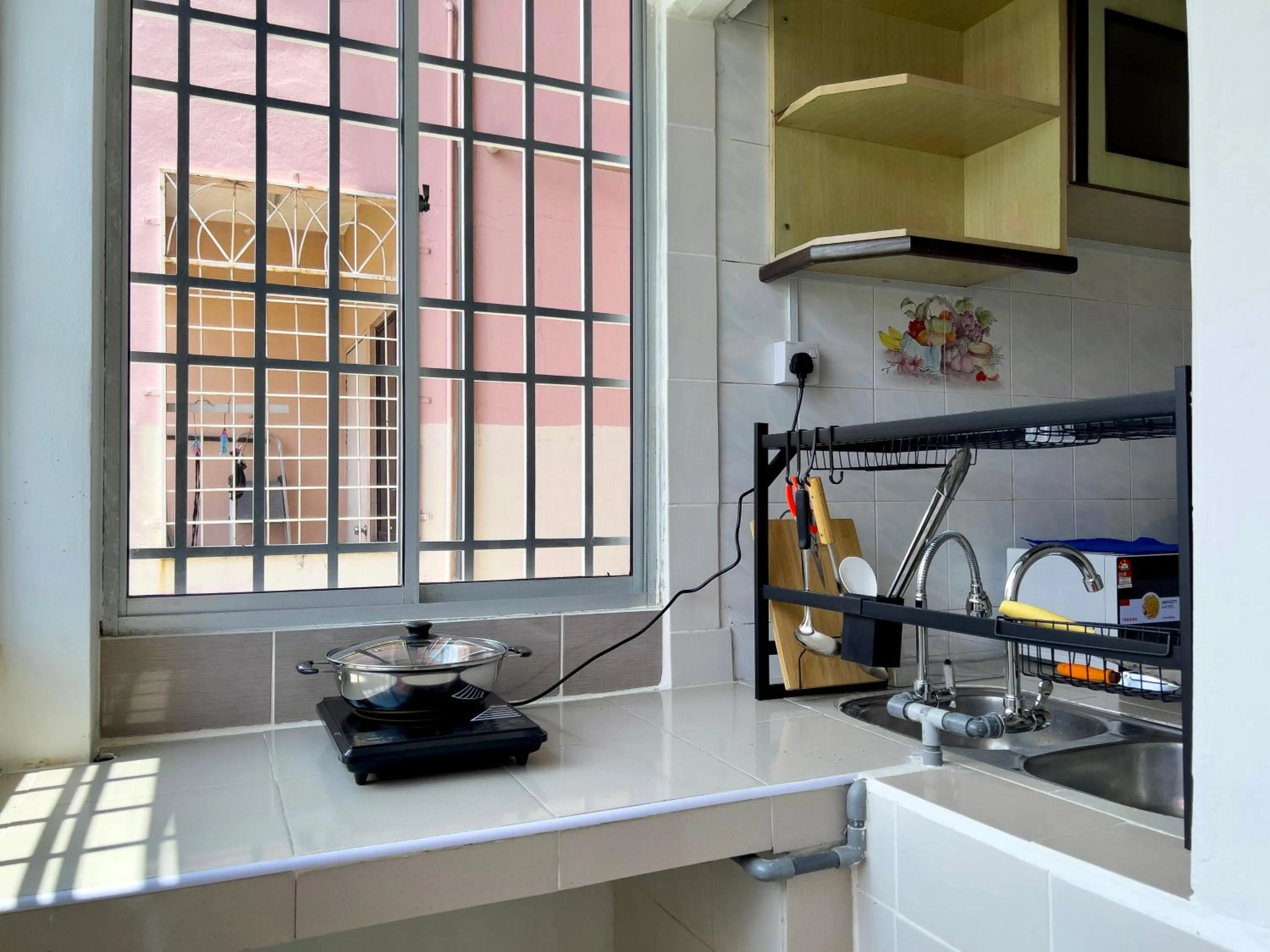 Hush Inn at Taman Penampang