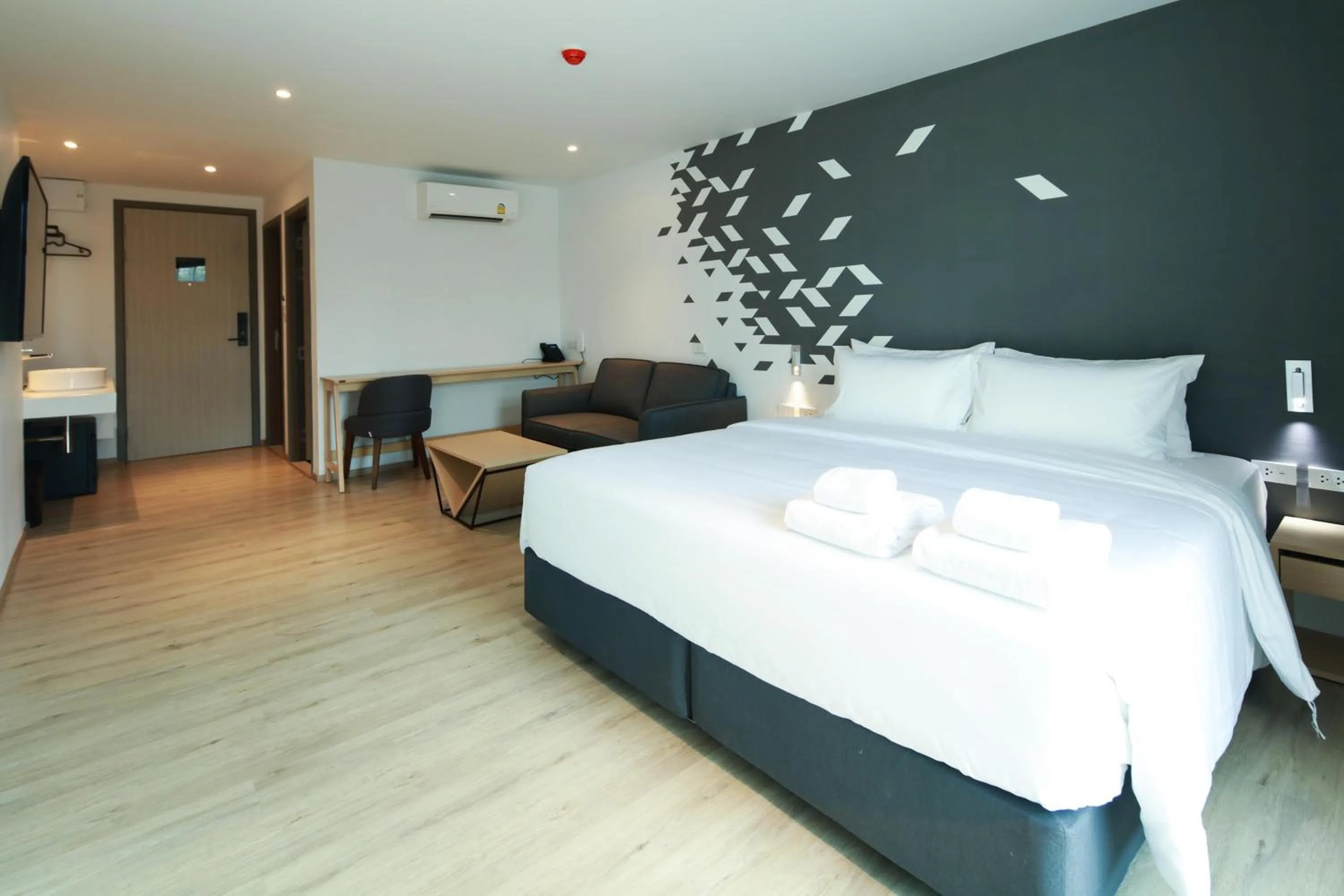 Photo of the whole room, Bed in KOO HOTEL