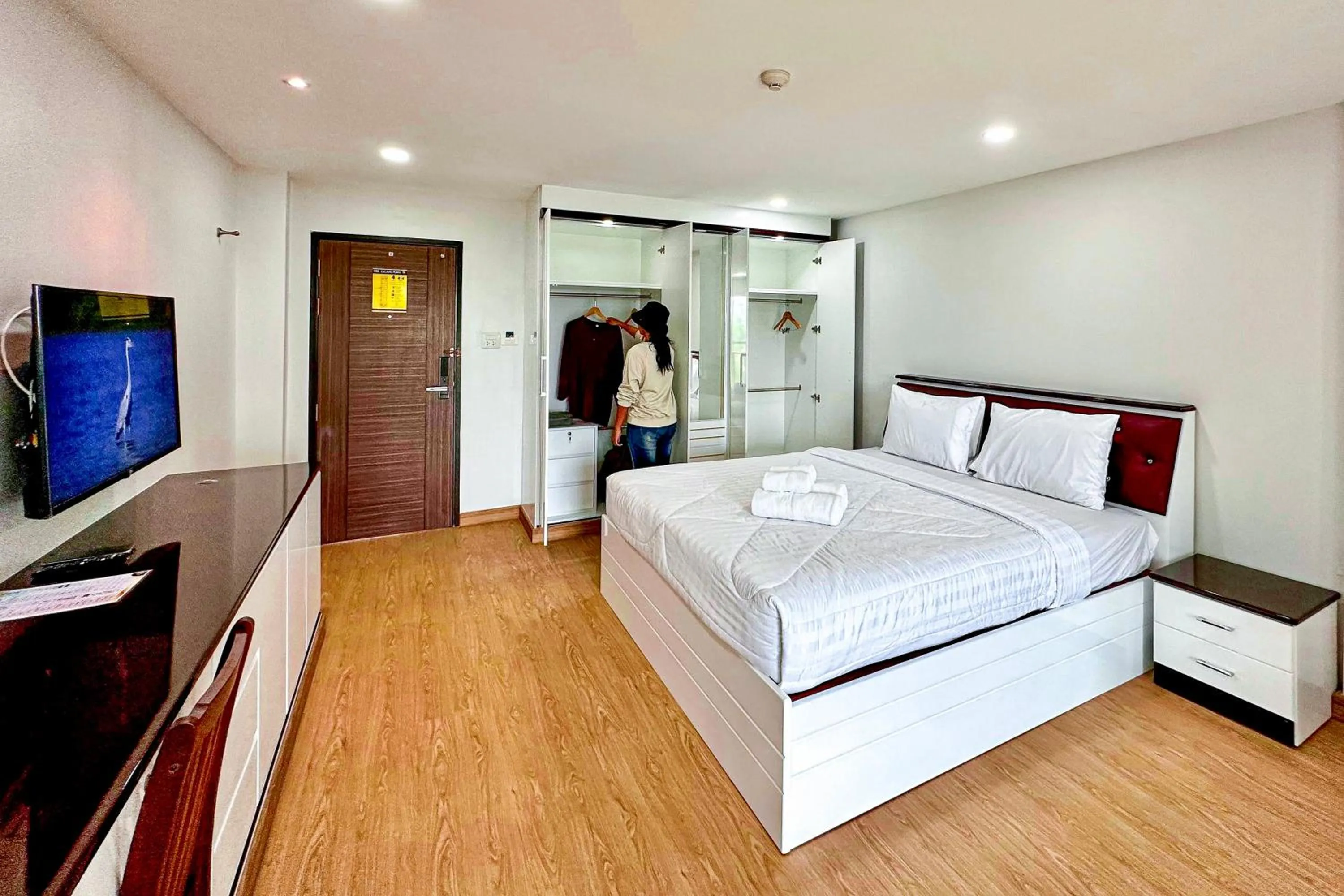 Bed in PT Grand Hotel