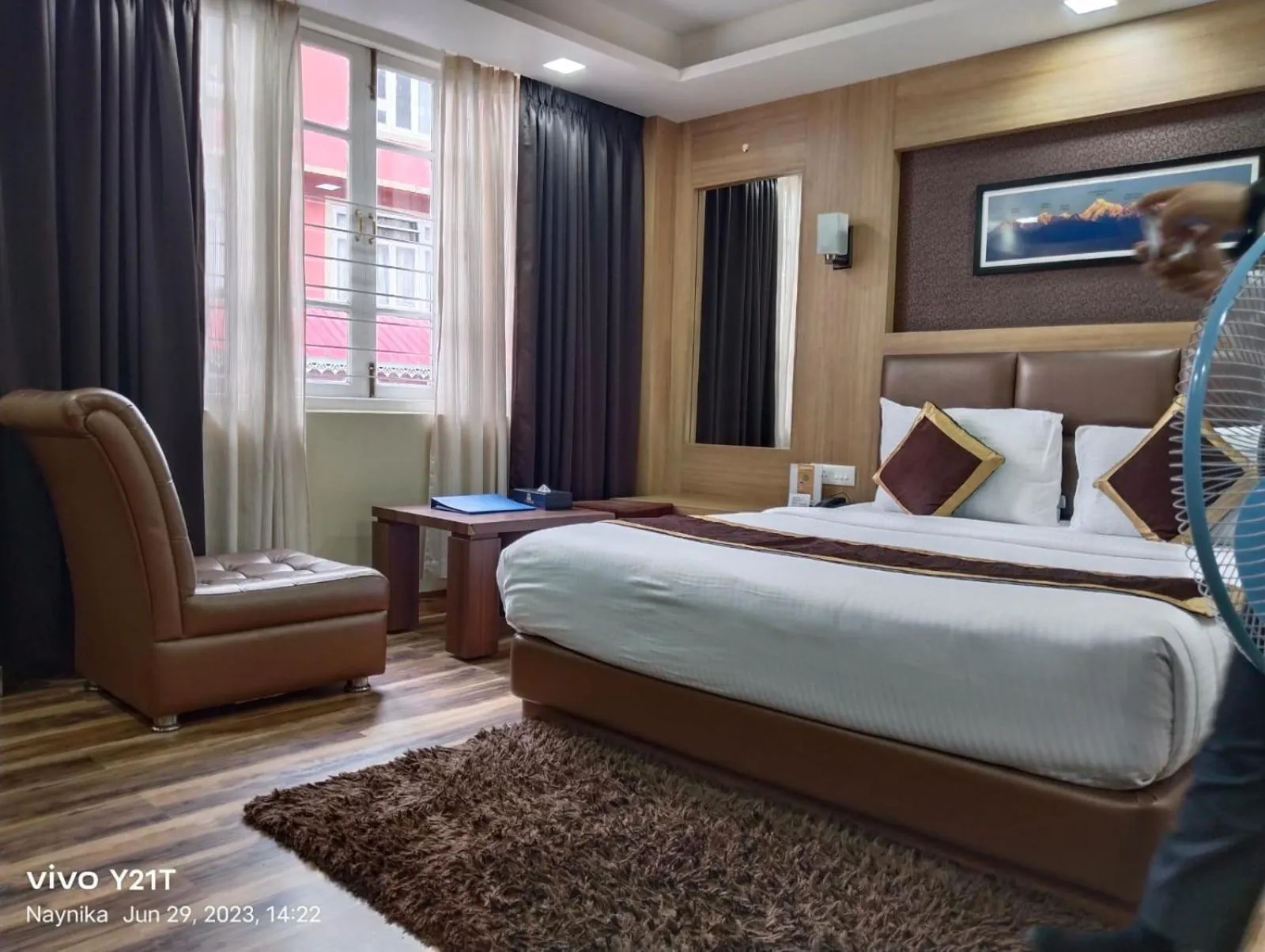 Bedroom in Q SAINA THE COSMOS