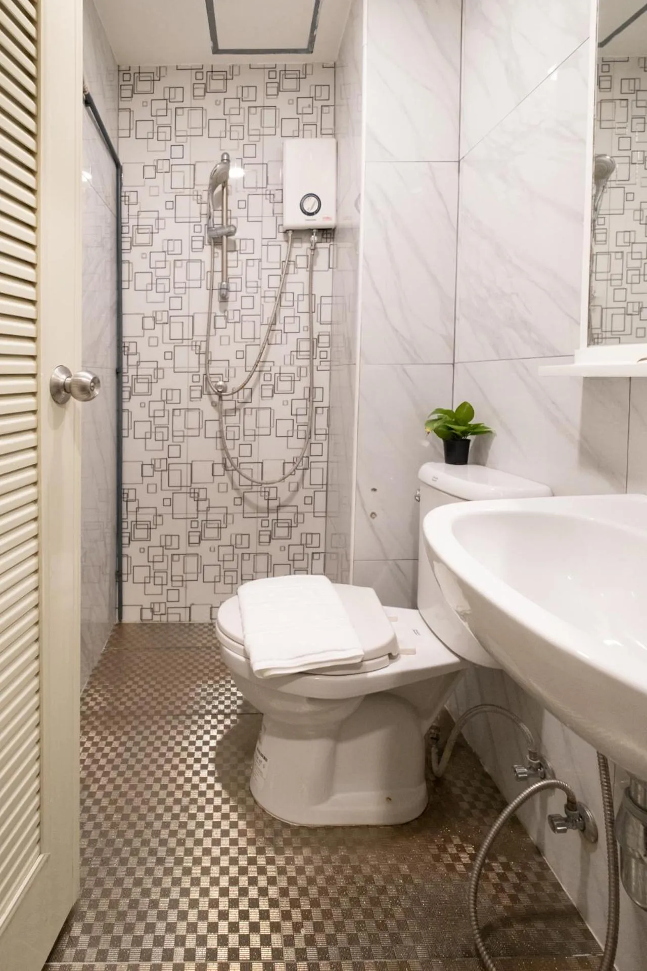 Bathroom in Amber Inn