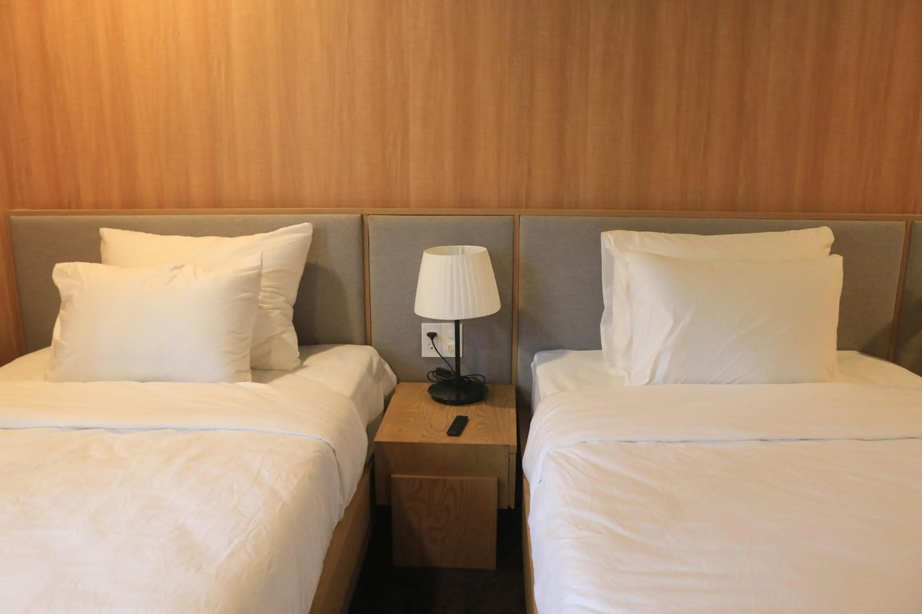 Bed in Lavender Dalat Hotel and Resorts