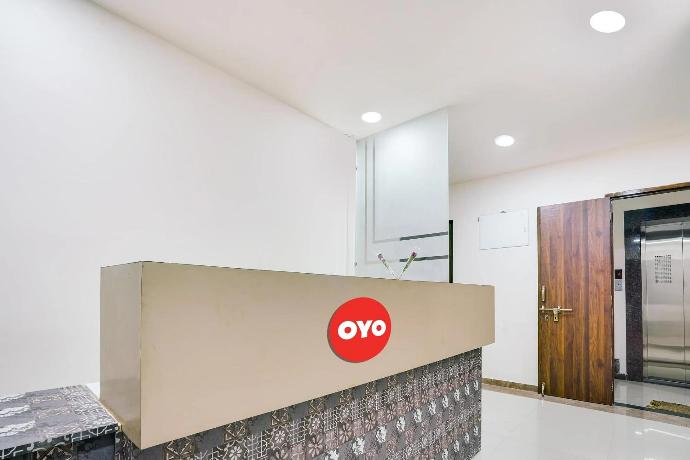 Lobby or reception in Hotel O White Villa