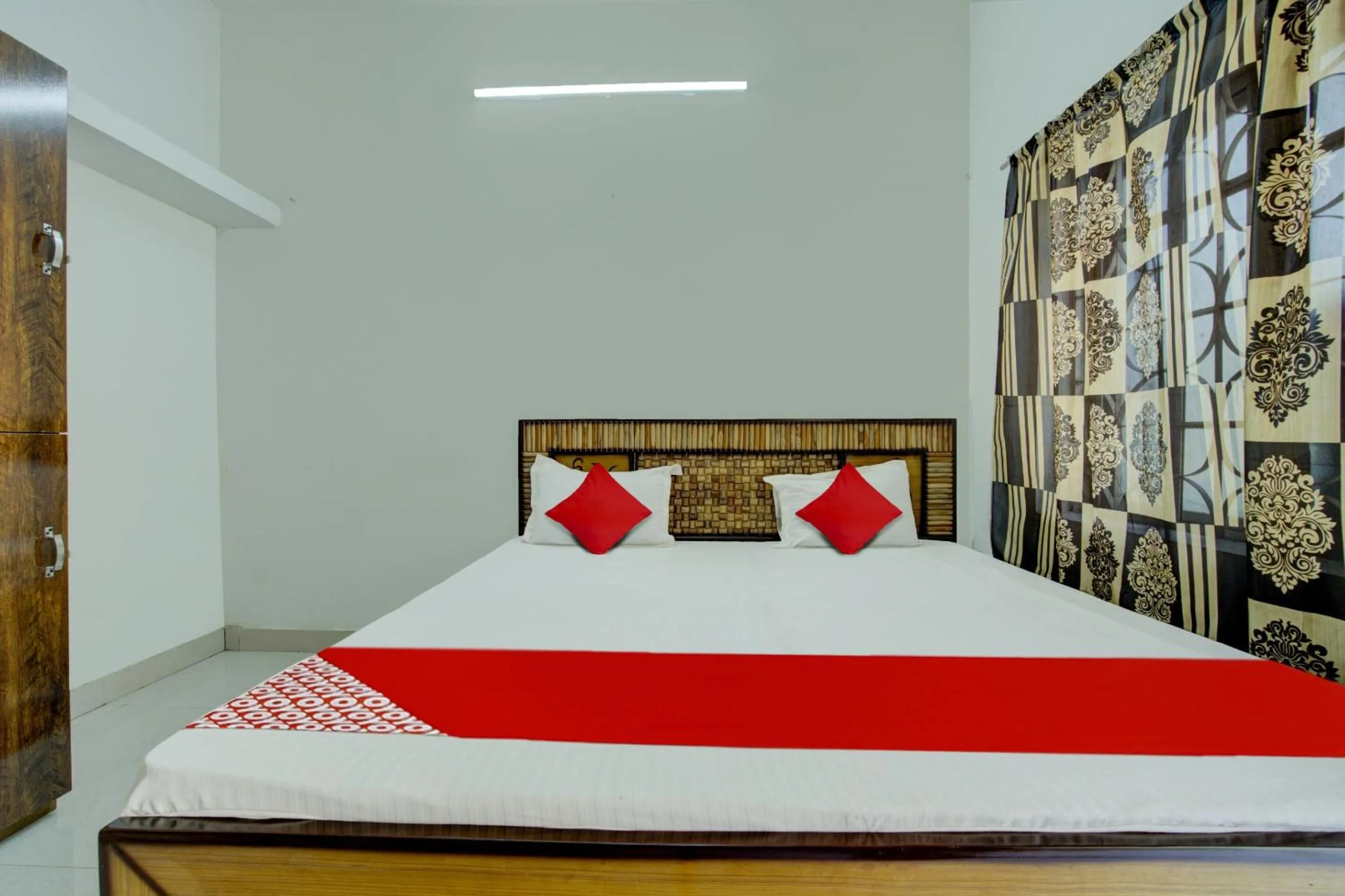 Bedroom in Super Hotel O Pragya New