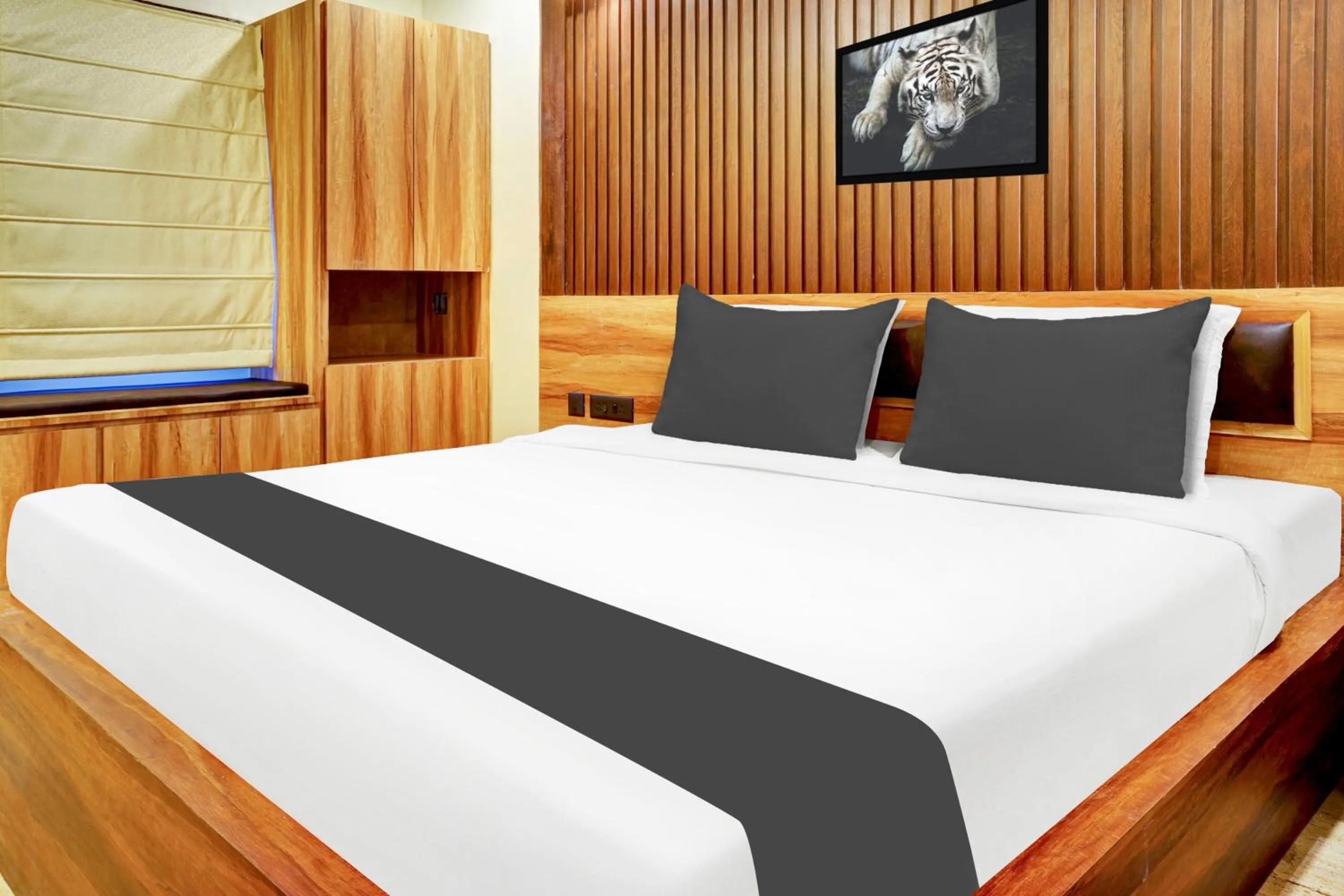 Bedroom in Super Collection O KEYS ELITE