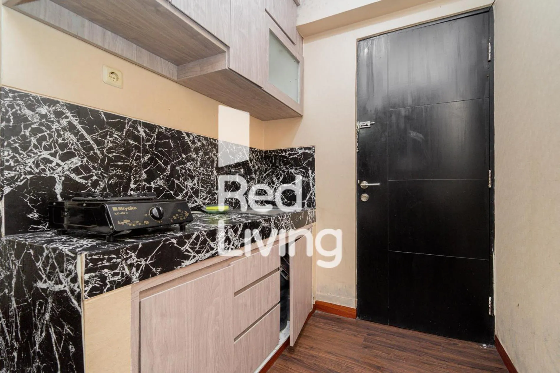 Kitchen or kitchenette in Apartemen Sentra Timur Residence - S&A Zada Property Tower Orange