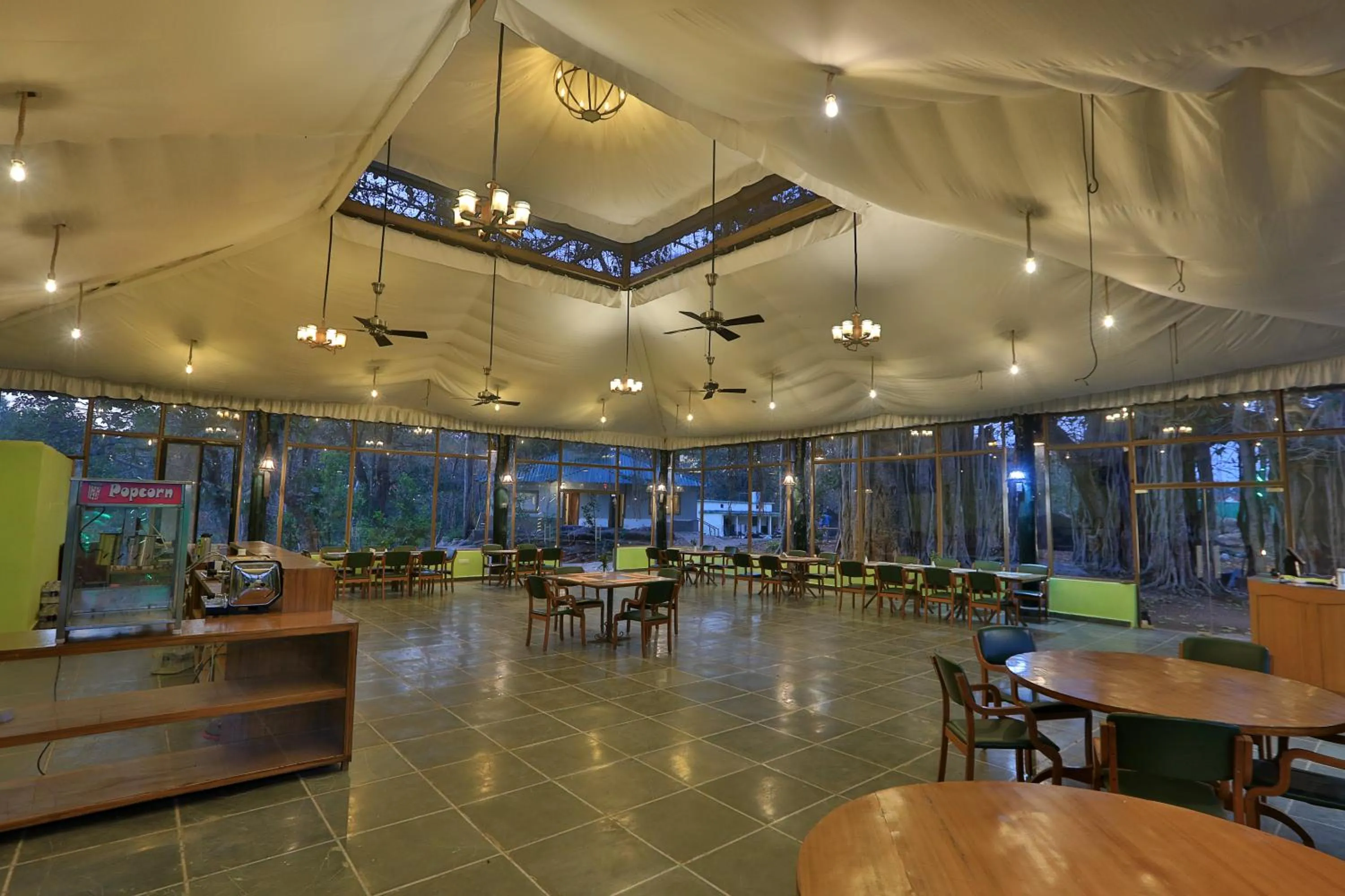 Restaurant/places to eat in Rukhad Jungle Camp - Pench