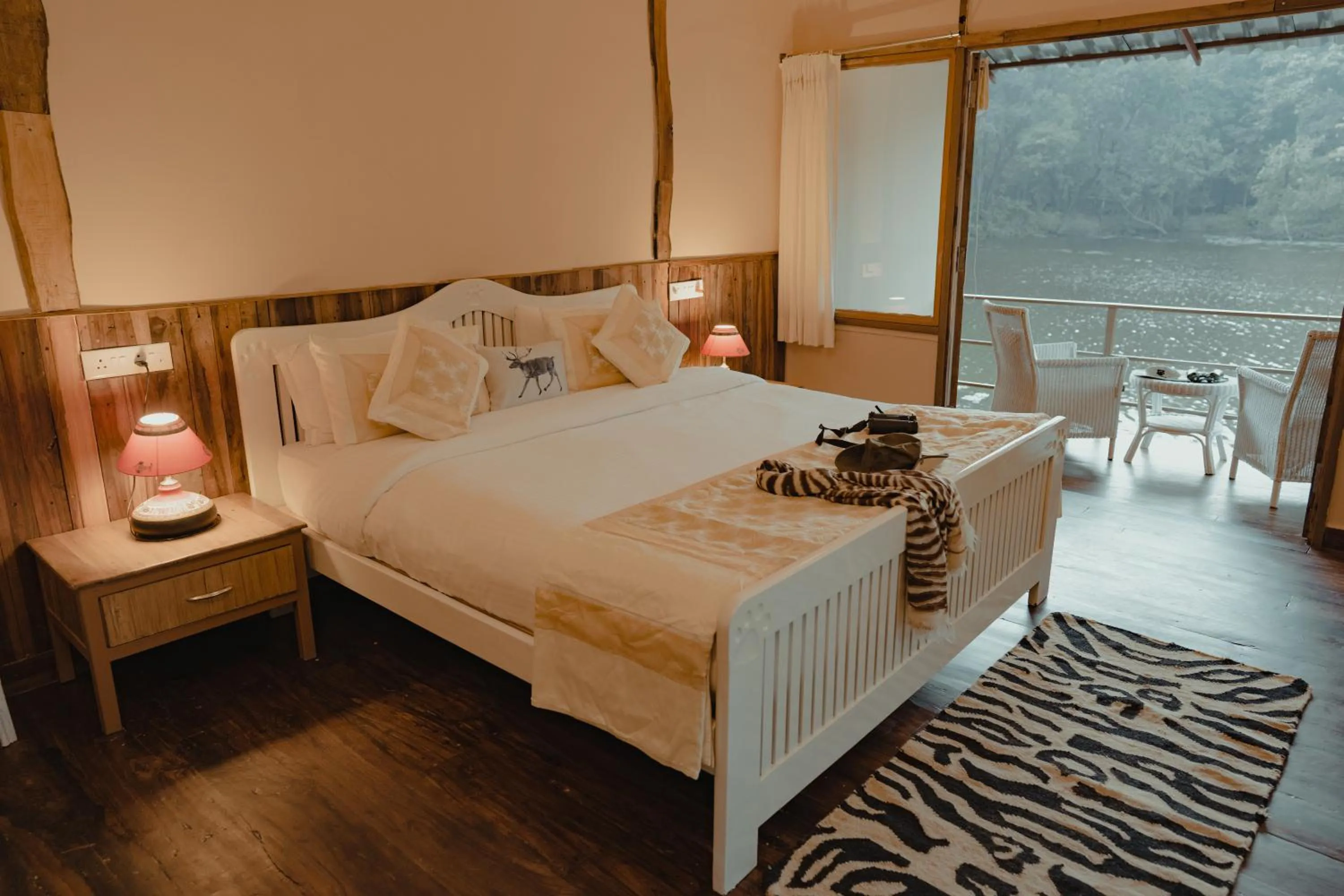 Seating area, Bed in Rukhad Jungle Camp - Pench