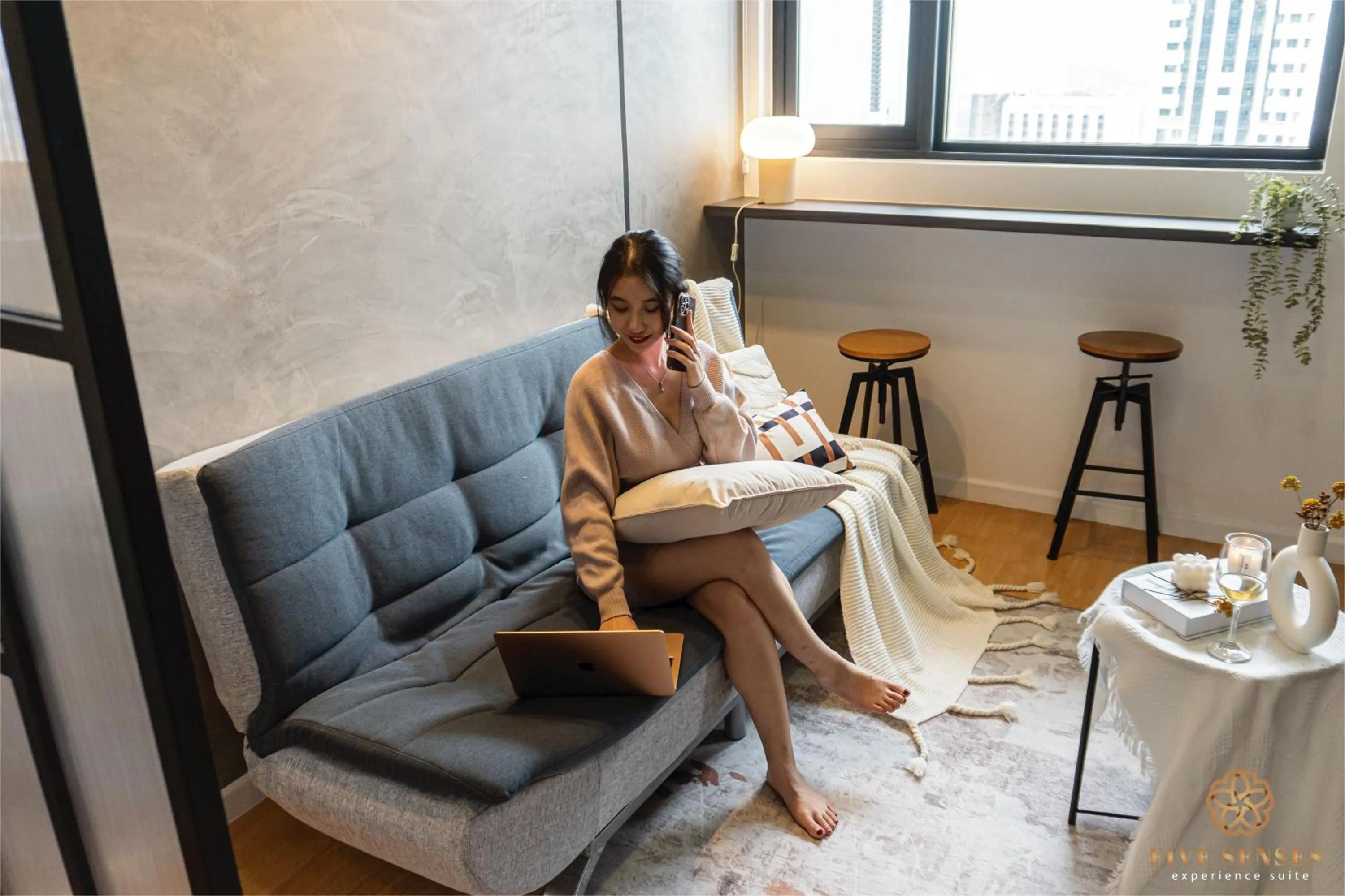 Living room in Chambers Residence Kuala Lumpur by Roam